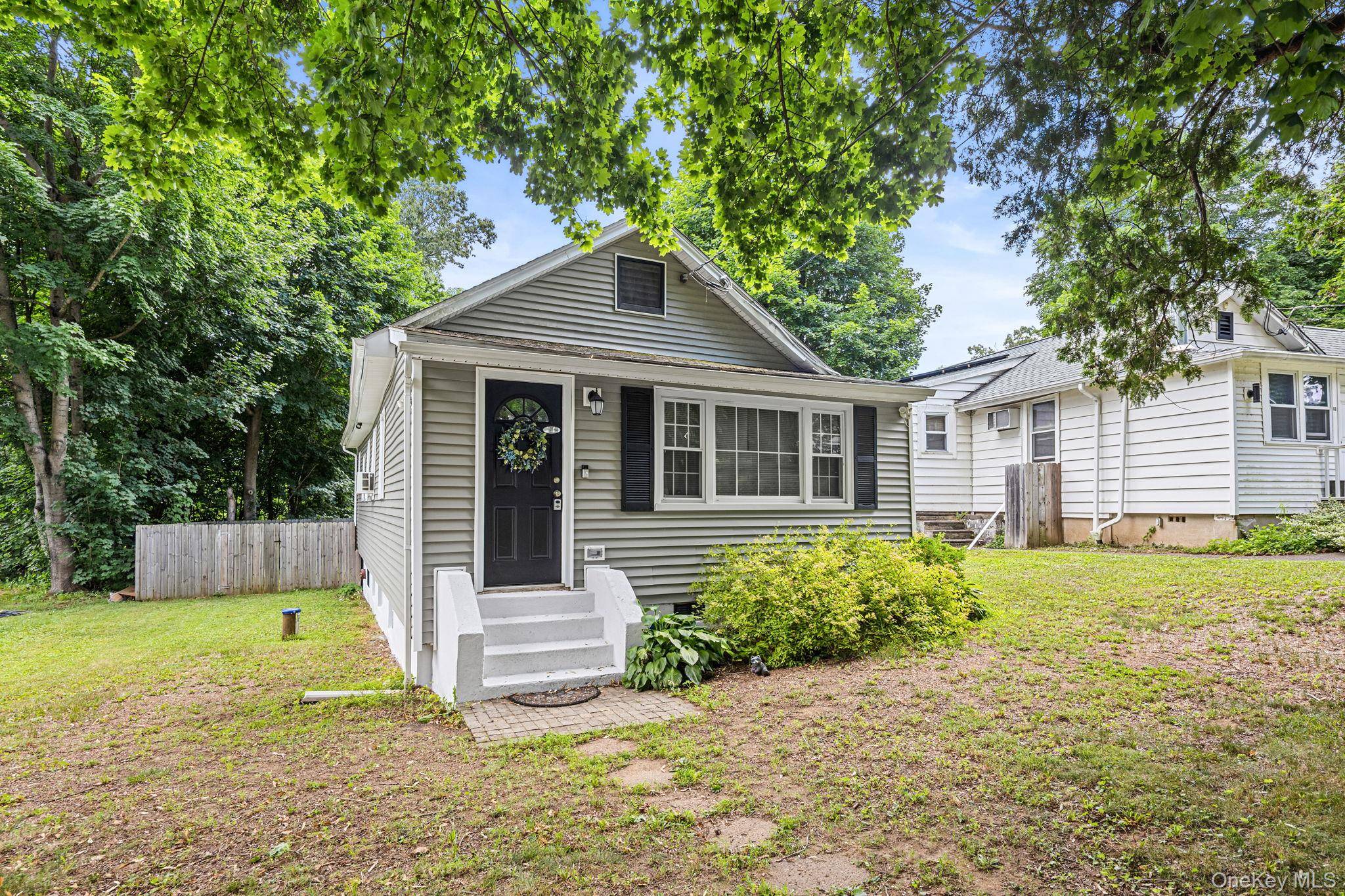 10 Batavia RD, Patterson, NY 12563