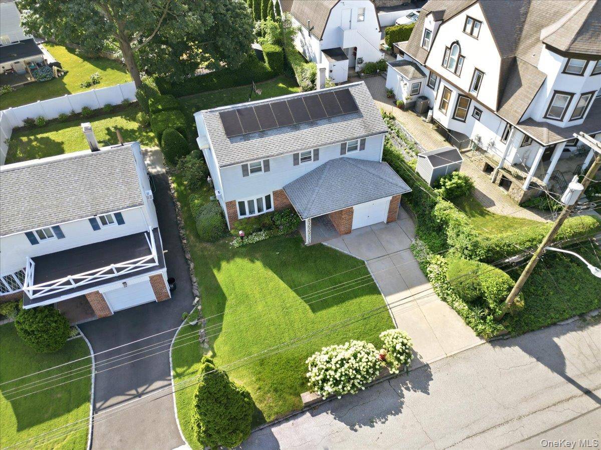 37 Park AVE, Yonkers, NY 10703