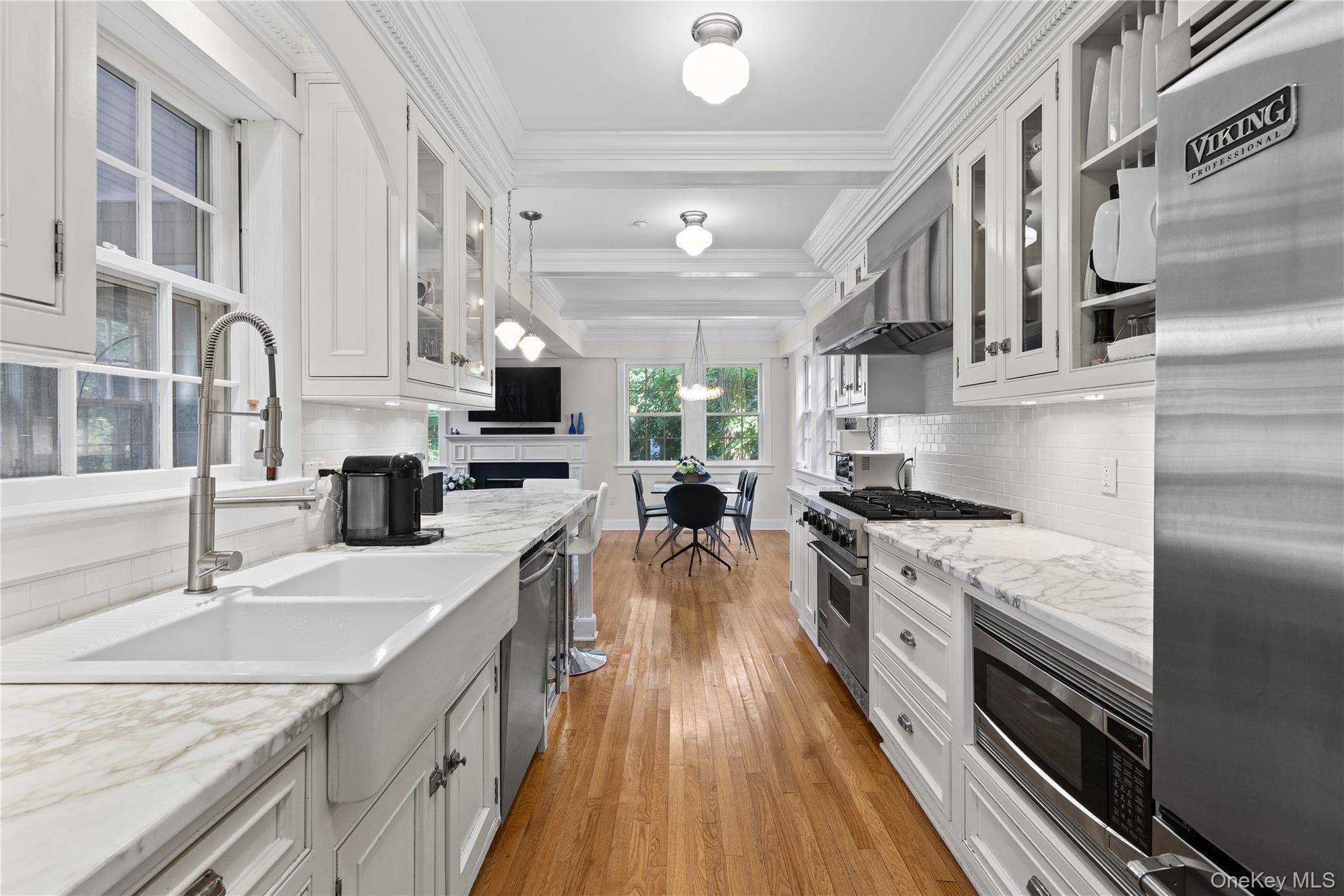 131 Douglas RD, Chappaqua, NY 10514