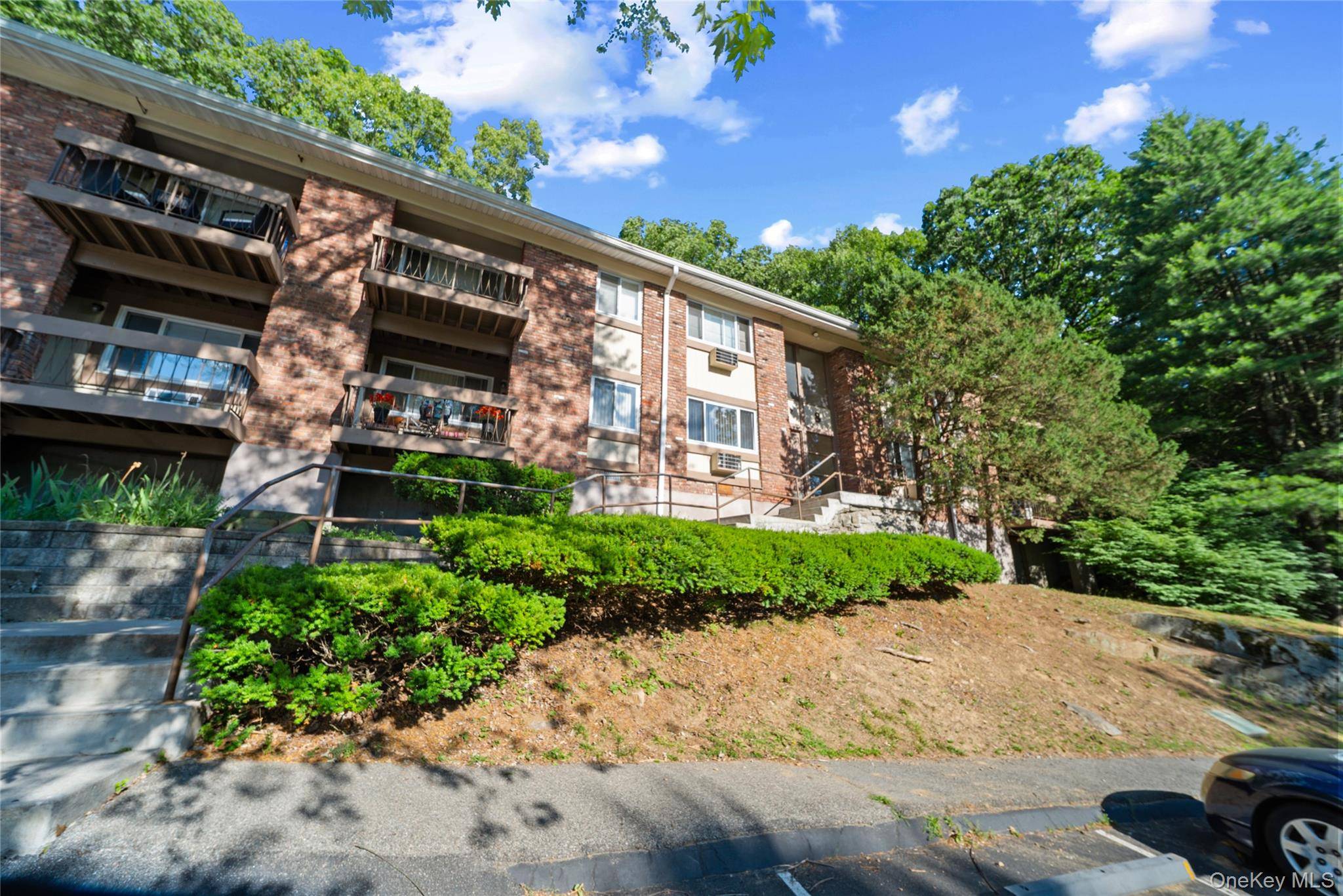 8 North James ST #I, Peekskill, NY 10566