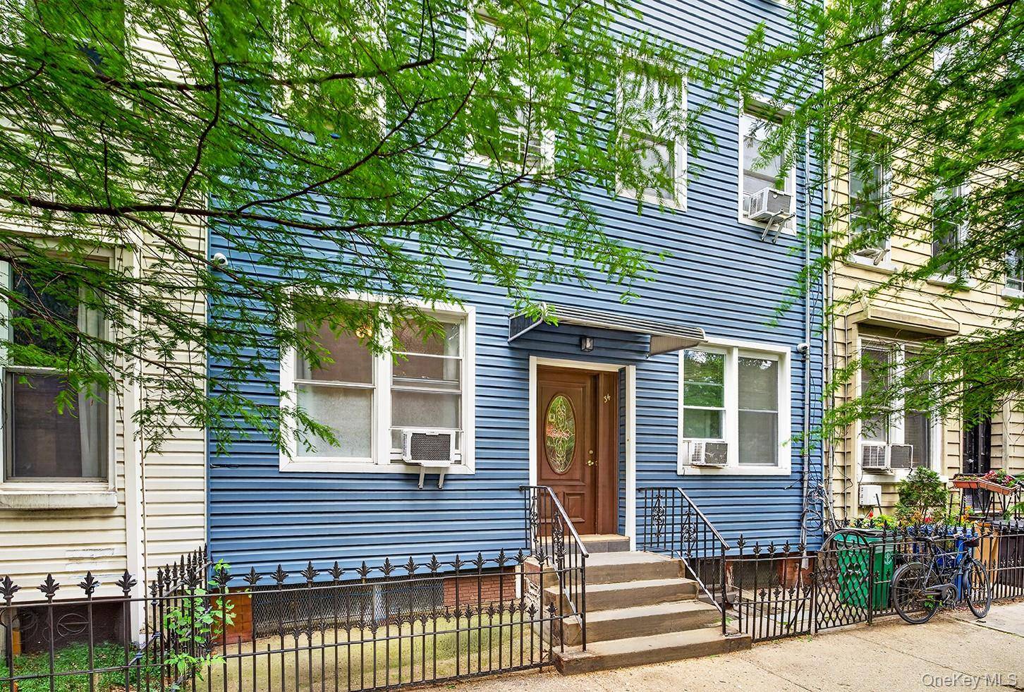 34 Sutton ST, Brooklyn, NY 11222