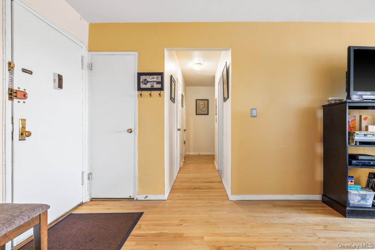 279 N Broadway #7A, Yonkers, NY 10701