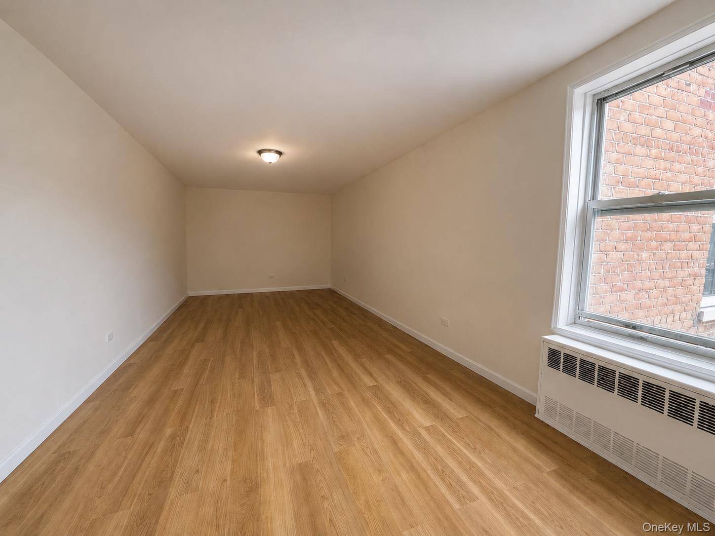 83-36 Beverly RD #5B, Kew Gardens, NY 11415