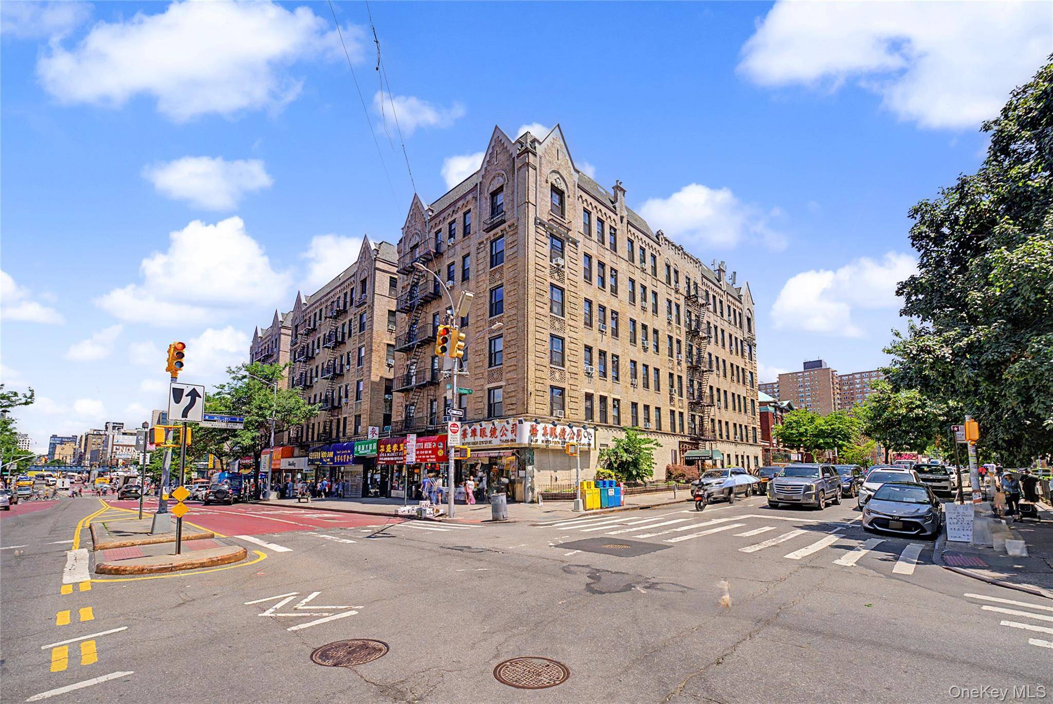 136-05 Sanford AVE #3A, Flushing, NY 11355