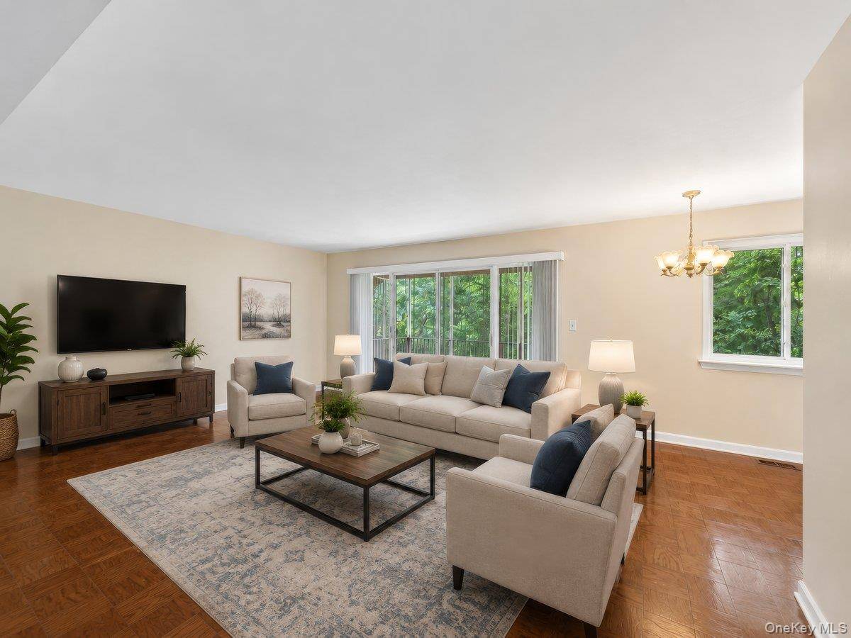 51 Lorraine TER #224, Mount Vernon, NY 10553