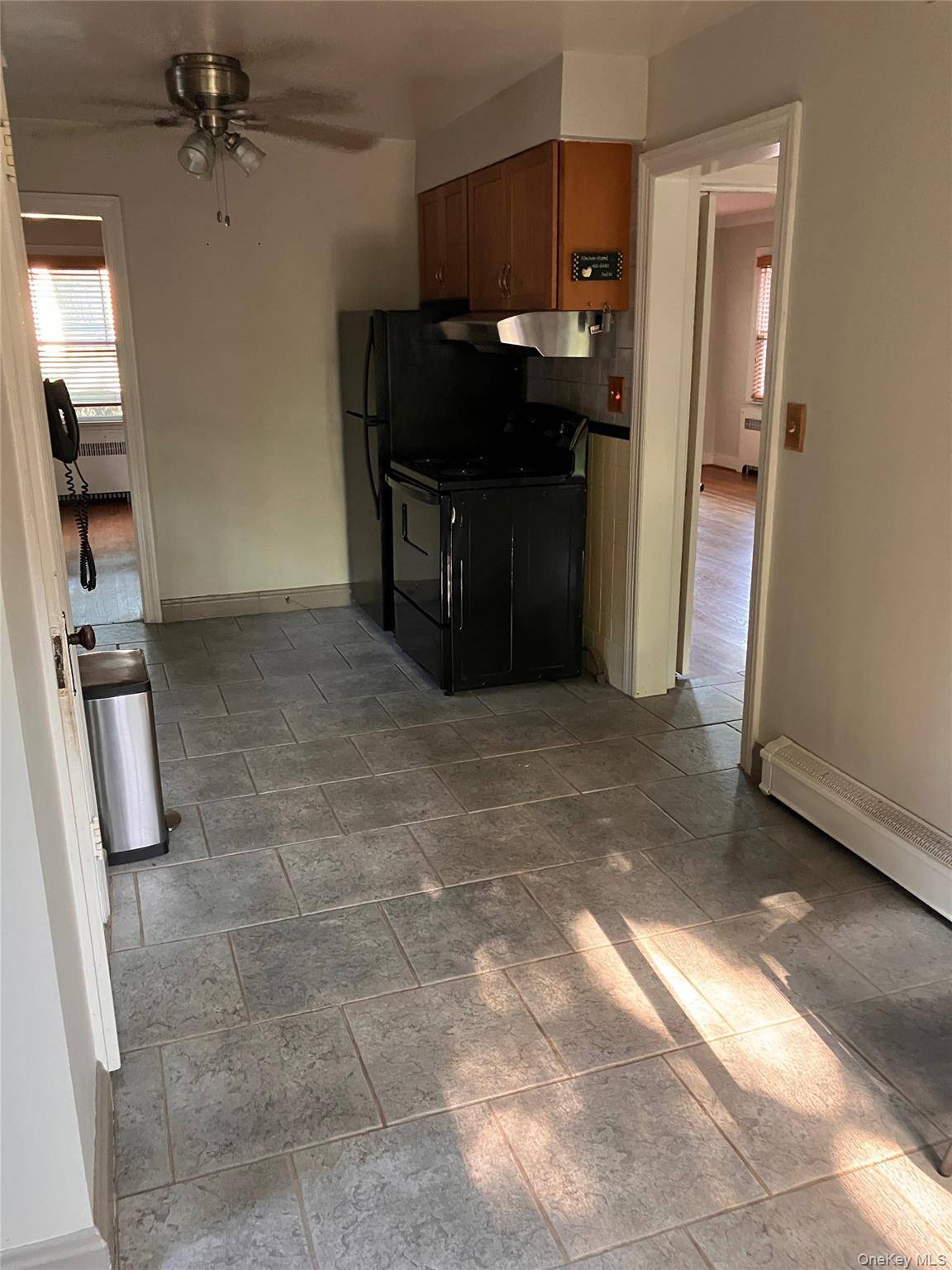 12 Maryland AVE, Freeport, NY 11520
