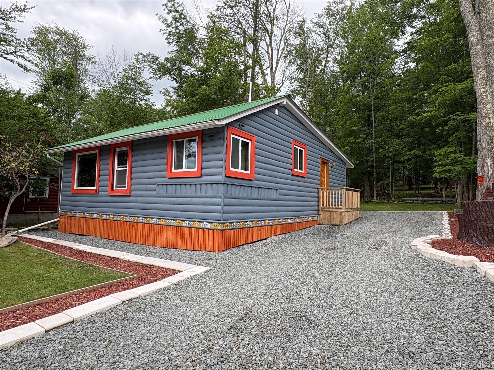 15 W Delaware PL, Bethel, NY 12720