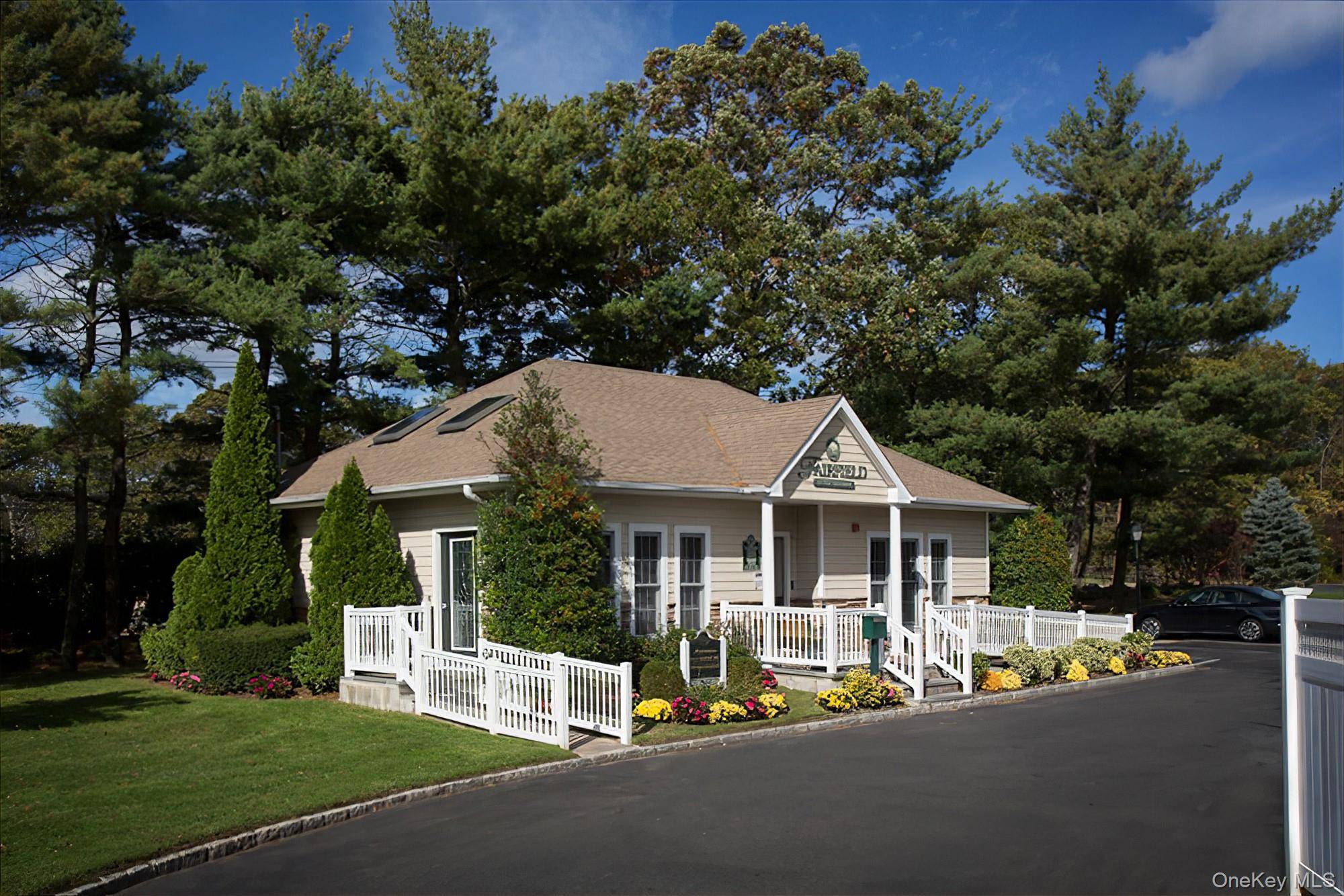 655 Belle Terre RD #21, Port Jefferson, NY 11777