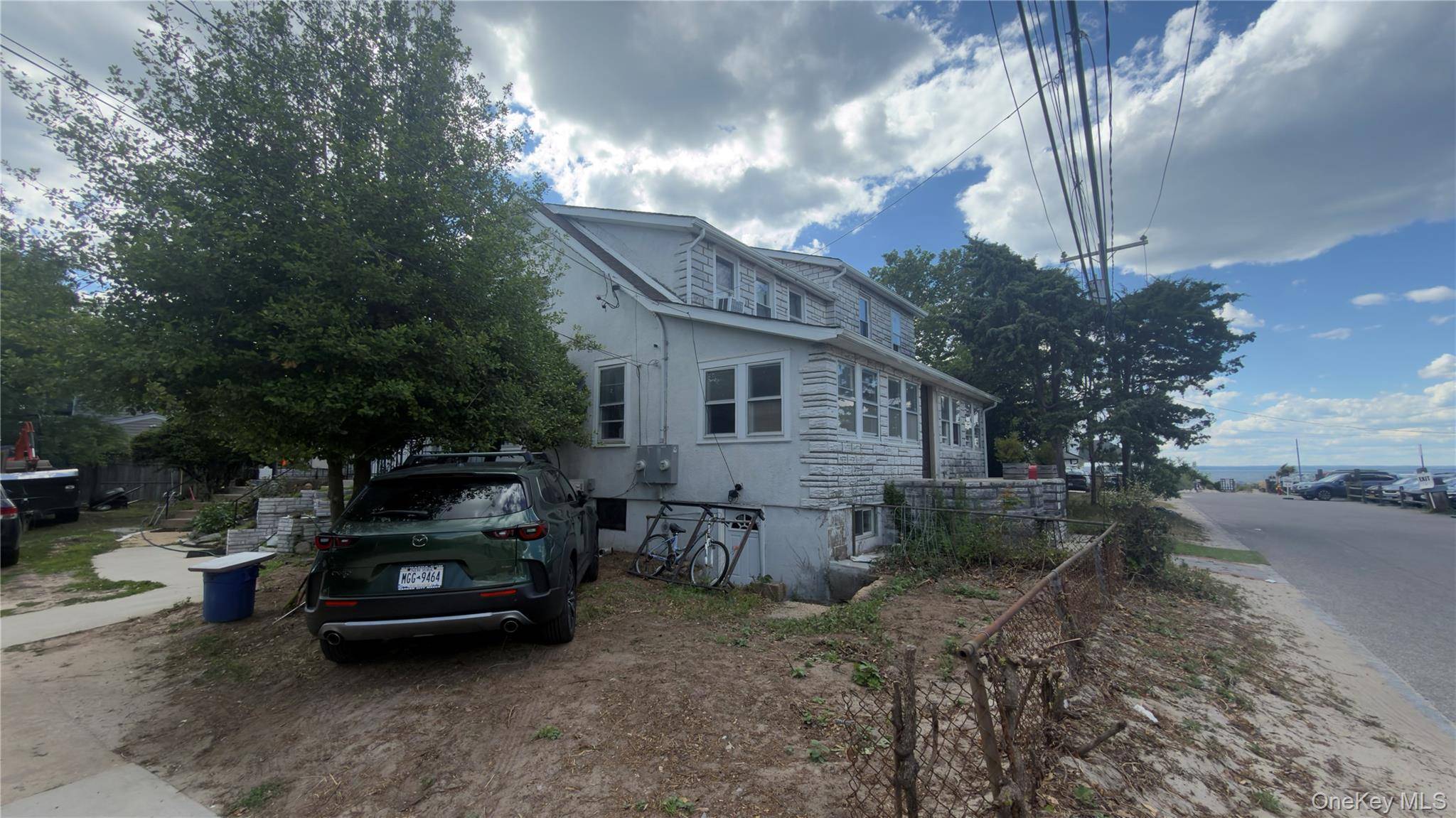 10 Greenwich AVE #1, Bayville, NY 11709