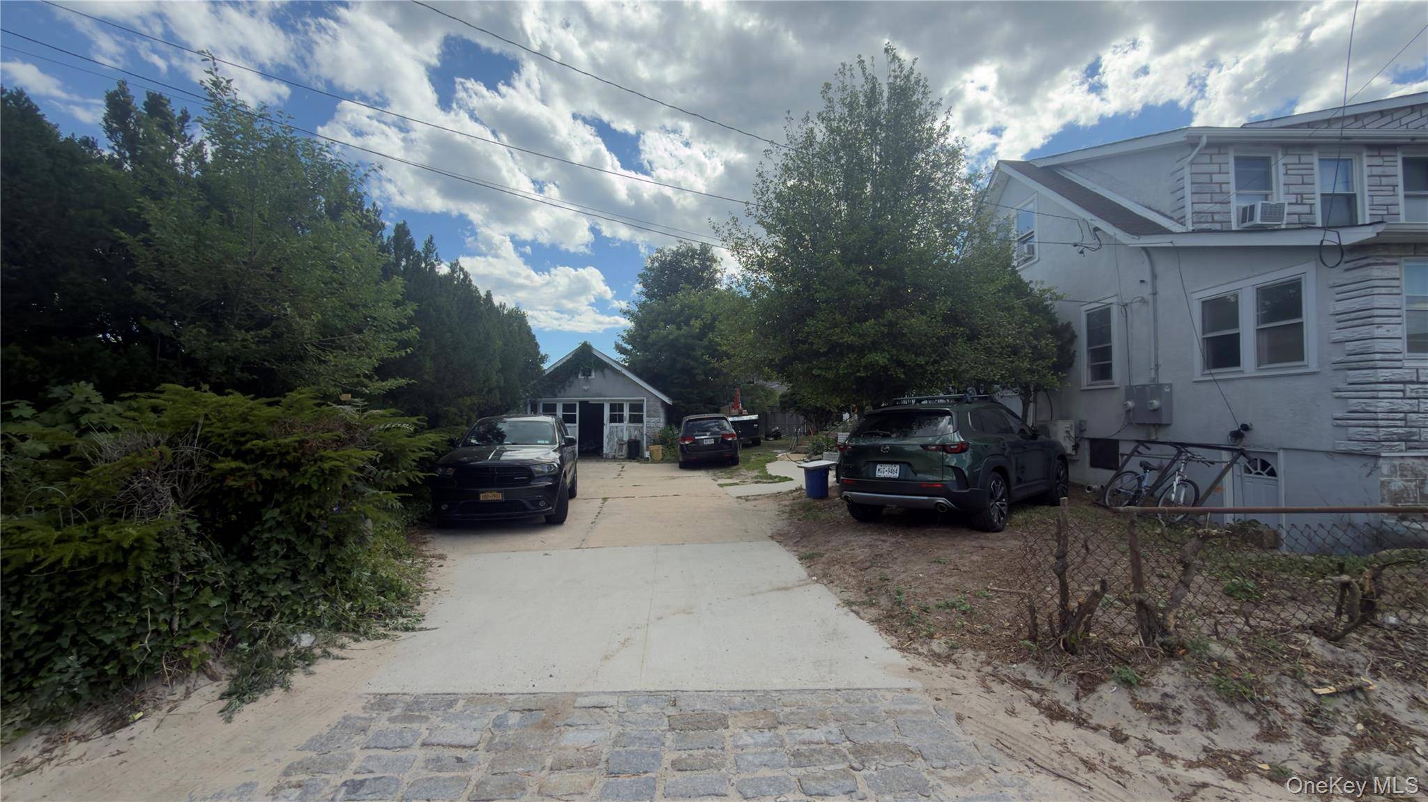 10 Greenwich AVE #1, Bayville, NY 11709