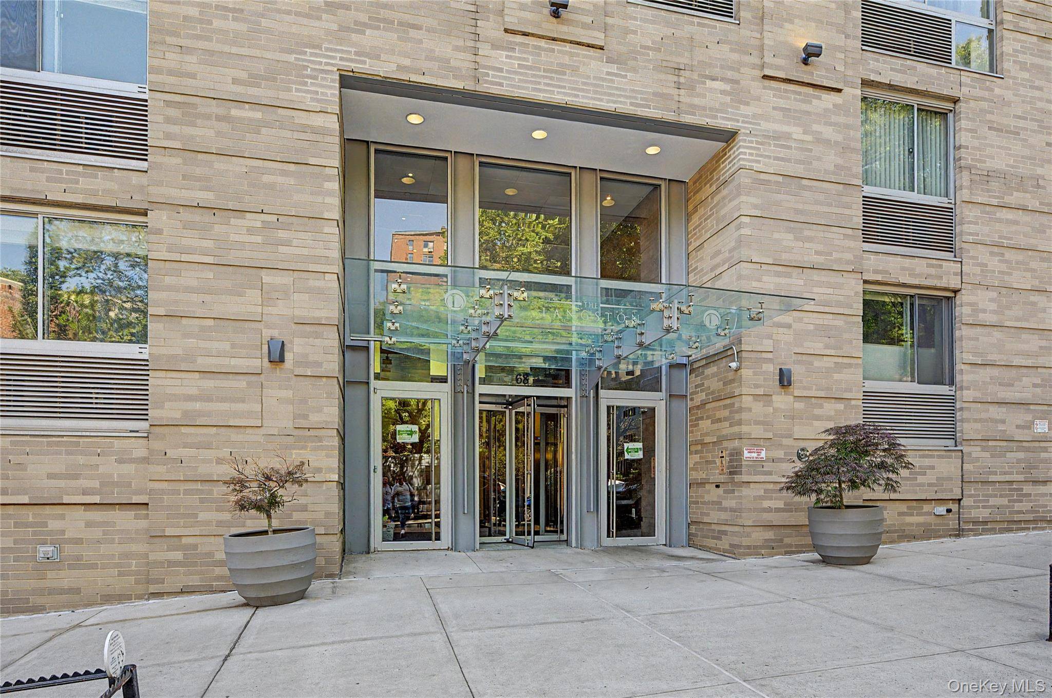 68 Bradhurst AVE #5W, New York (manhattan), NY 10039