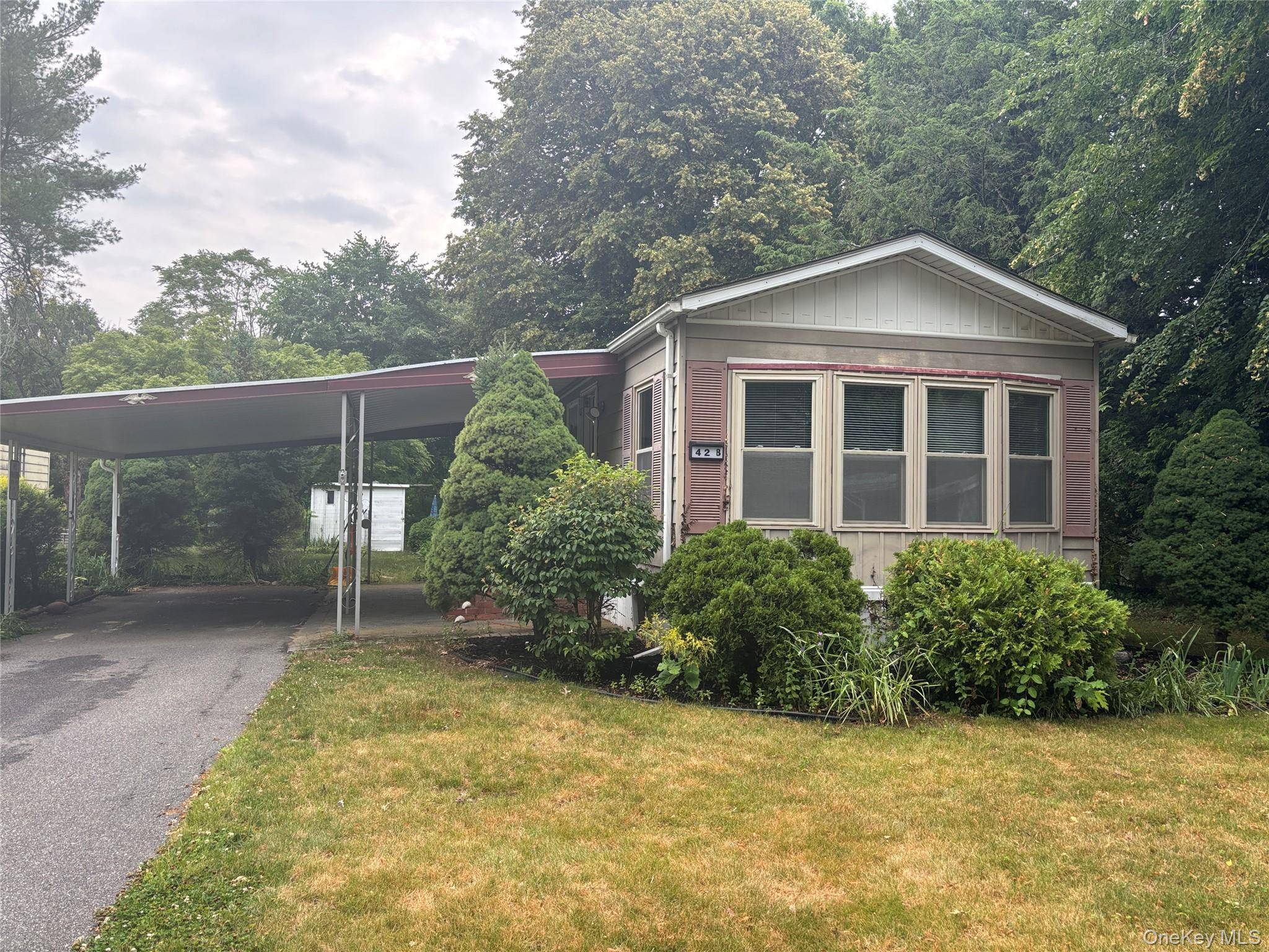 101 West LN #42B Witt Lane, Riverhead, NY 11901