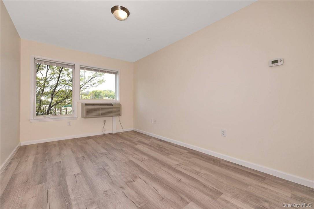68 Lake ST #305, White Plains, NY 10603
