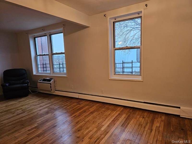 151-05 Cross Island Pkwy #3E, Whitestone, NY 11357