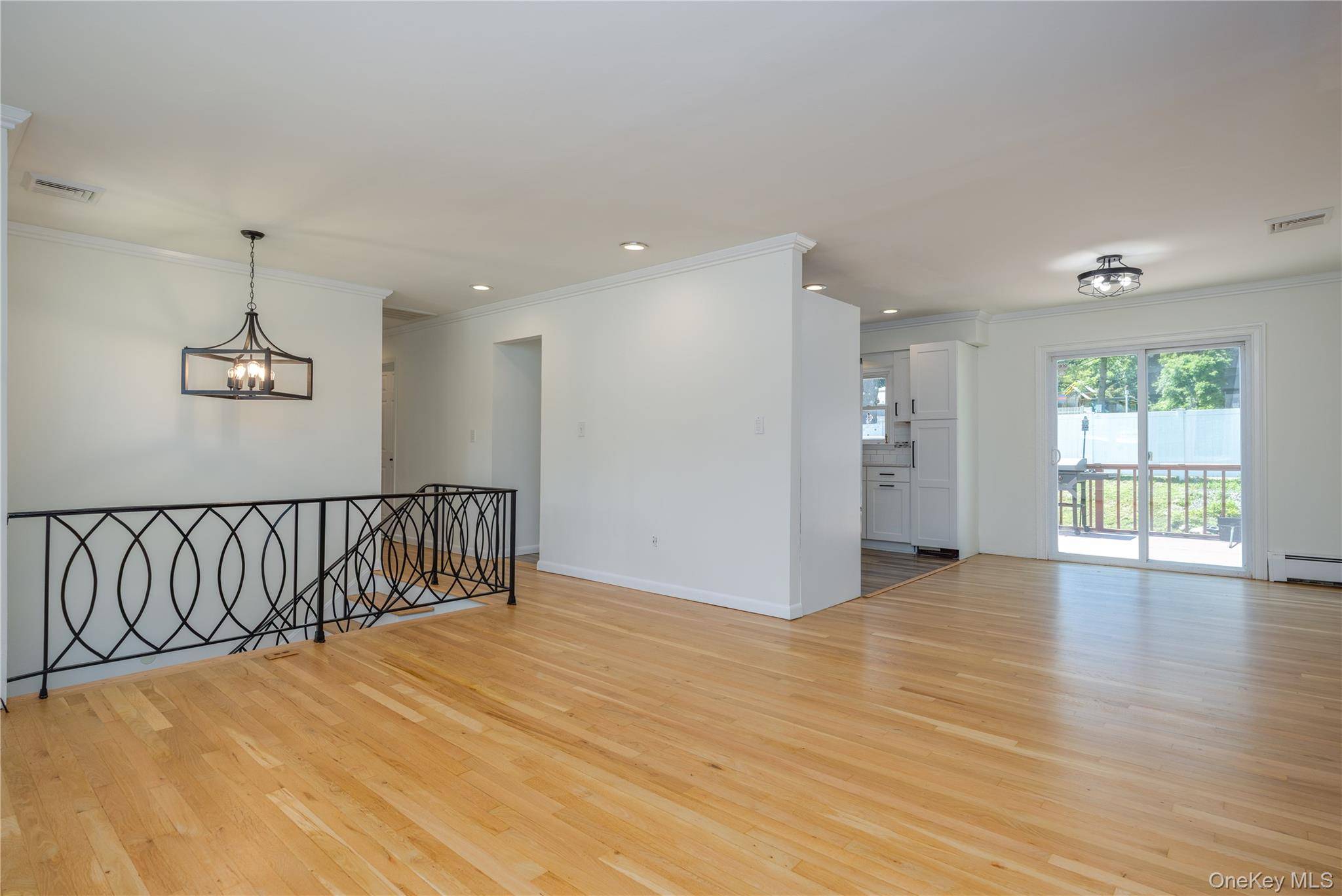 3709 Foothill ST, Mohegan Lake, NY 10547