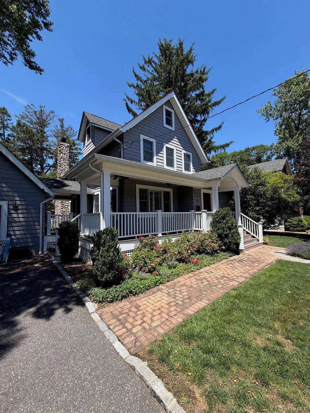 23 Annetta AVE, Northport, NY 11768