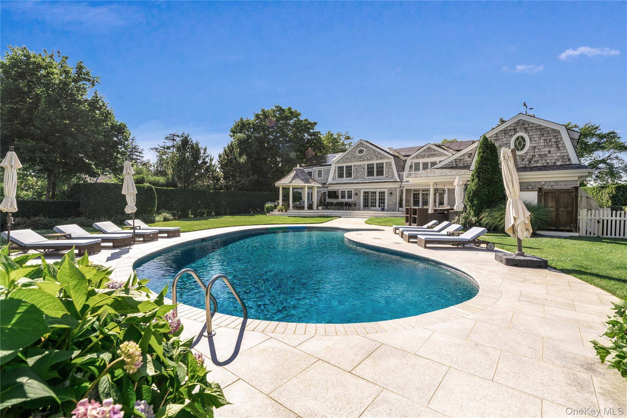 275 Main ST, Westhampton Beach, NY 11978