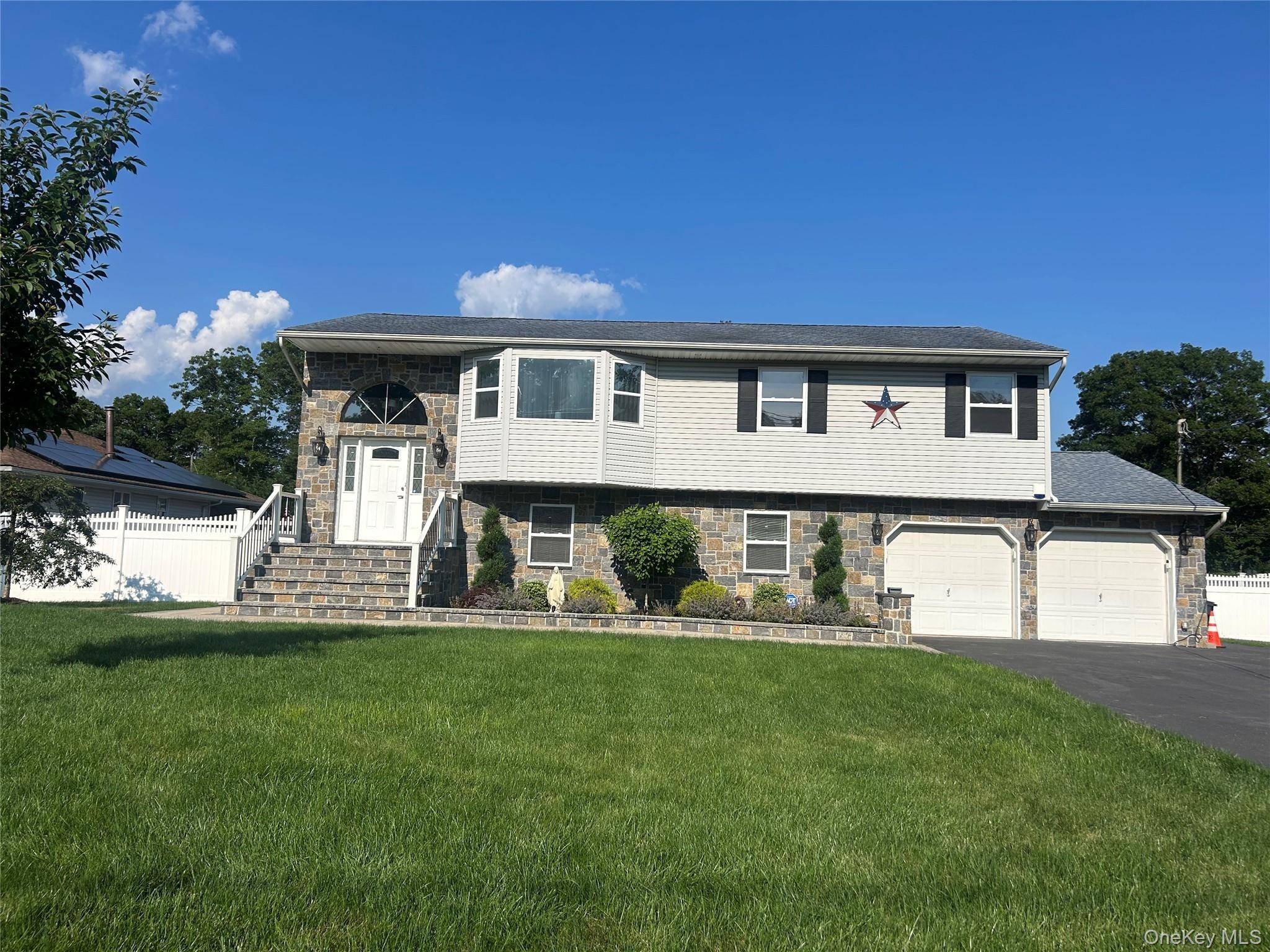 2129 Julia Goldbach AVE, Ronkonkoma, NY 11779