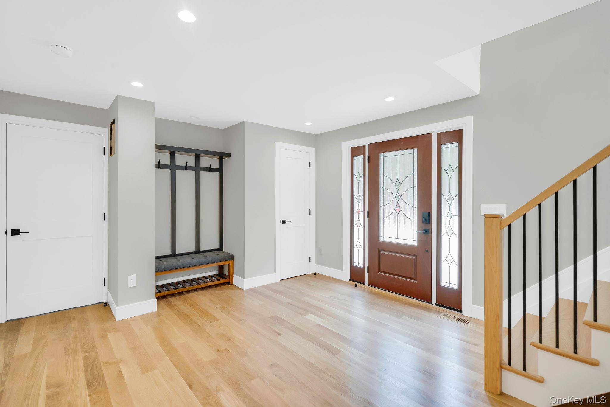 80 Springville RD #A, Hampton Bays, NY 11946