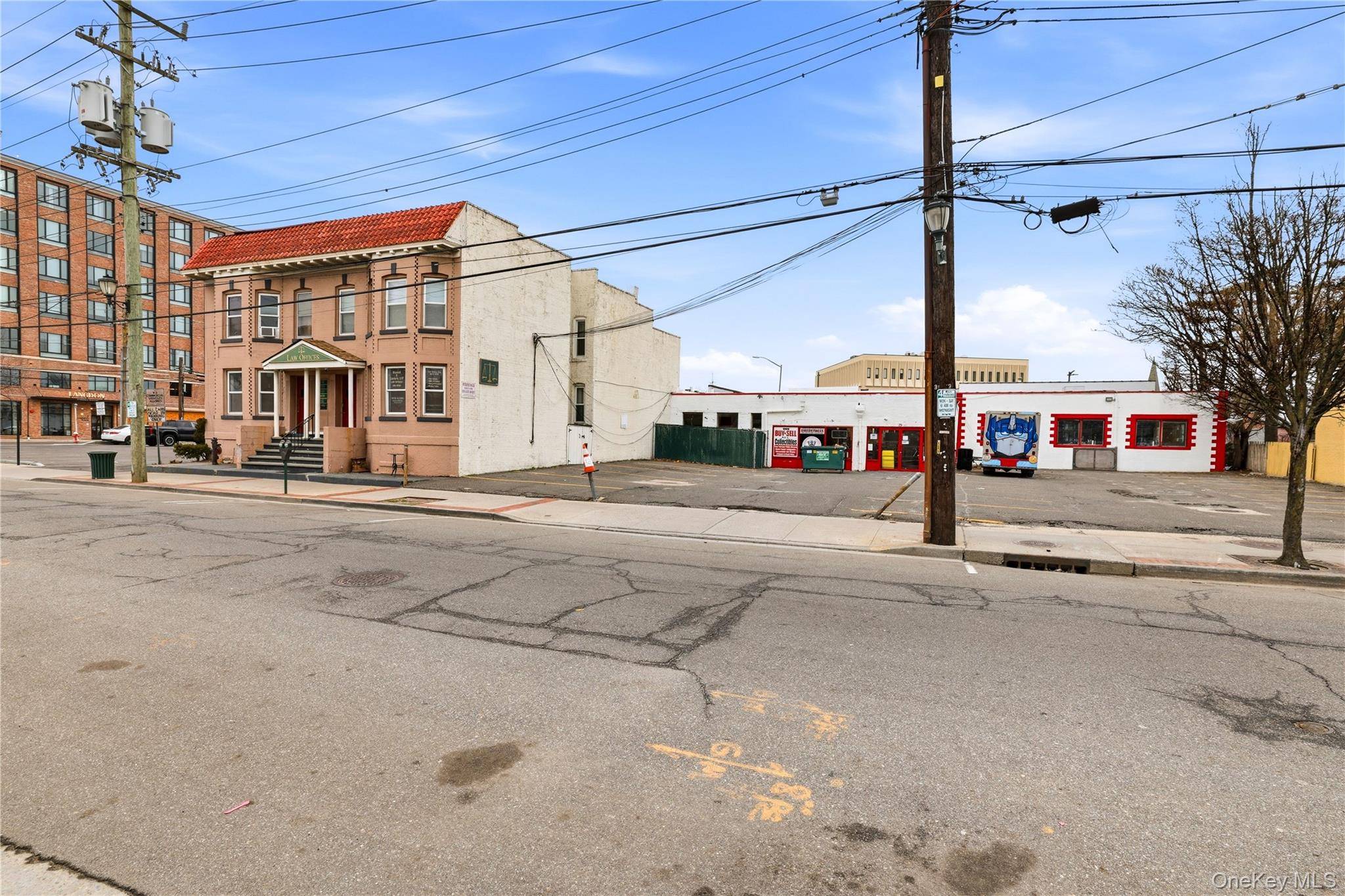 29 & 21-23 Broadway, Lynbrook, NY 11563