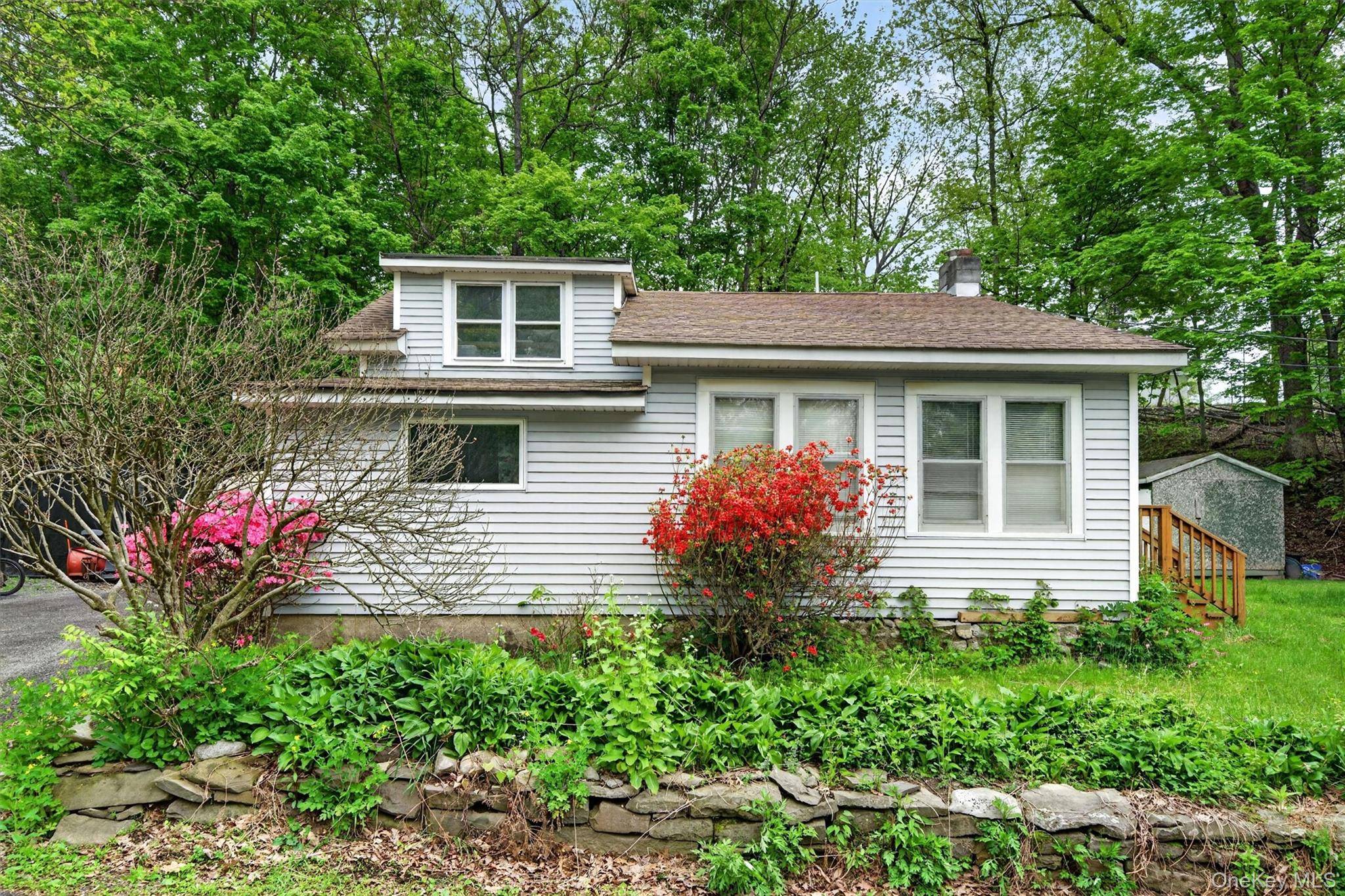 32 Tarbell RD, Bloomingburg, NY 12721