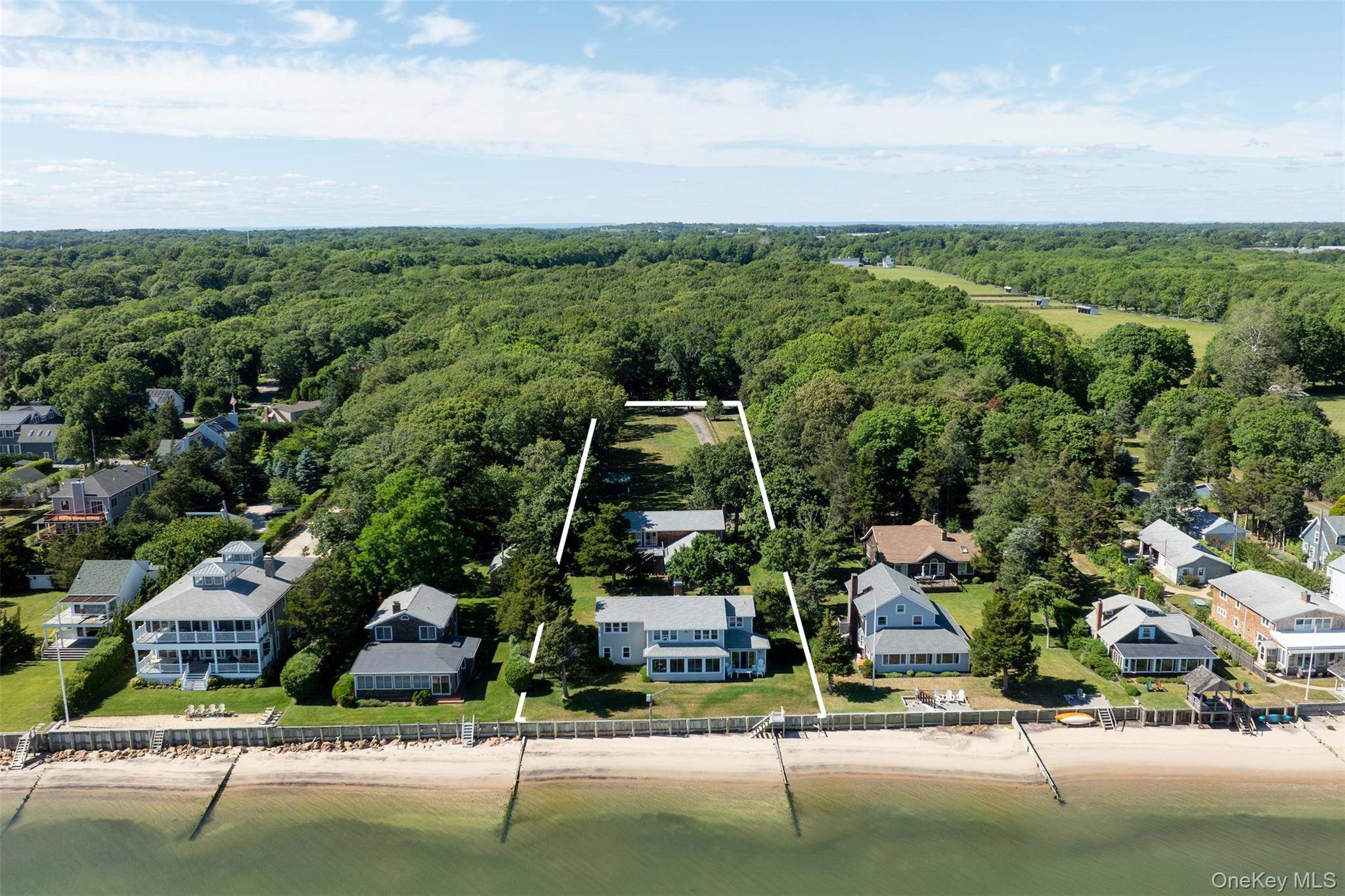 300 Terry PATH, Mattituck, NY 11952