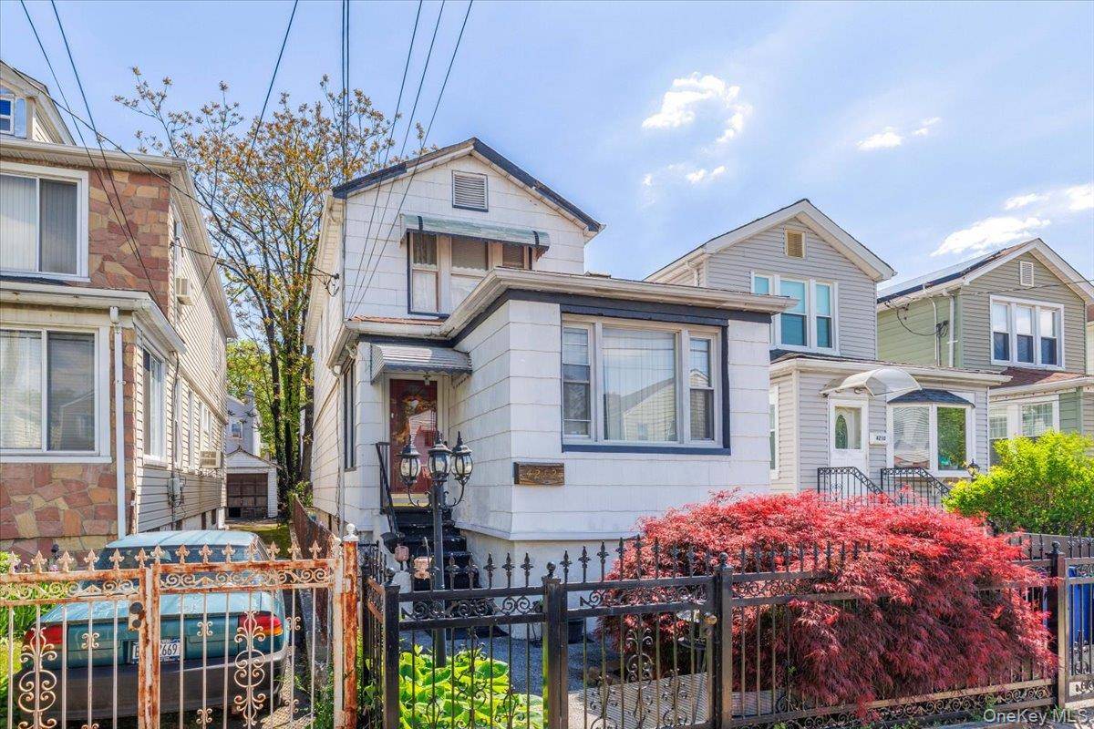 4212 Wilder AVE, Bronx, NY 10466