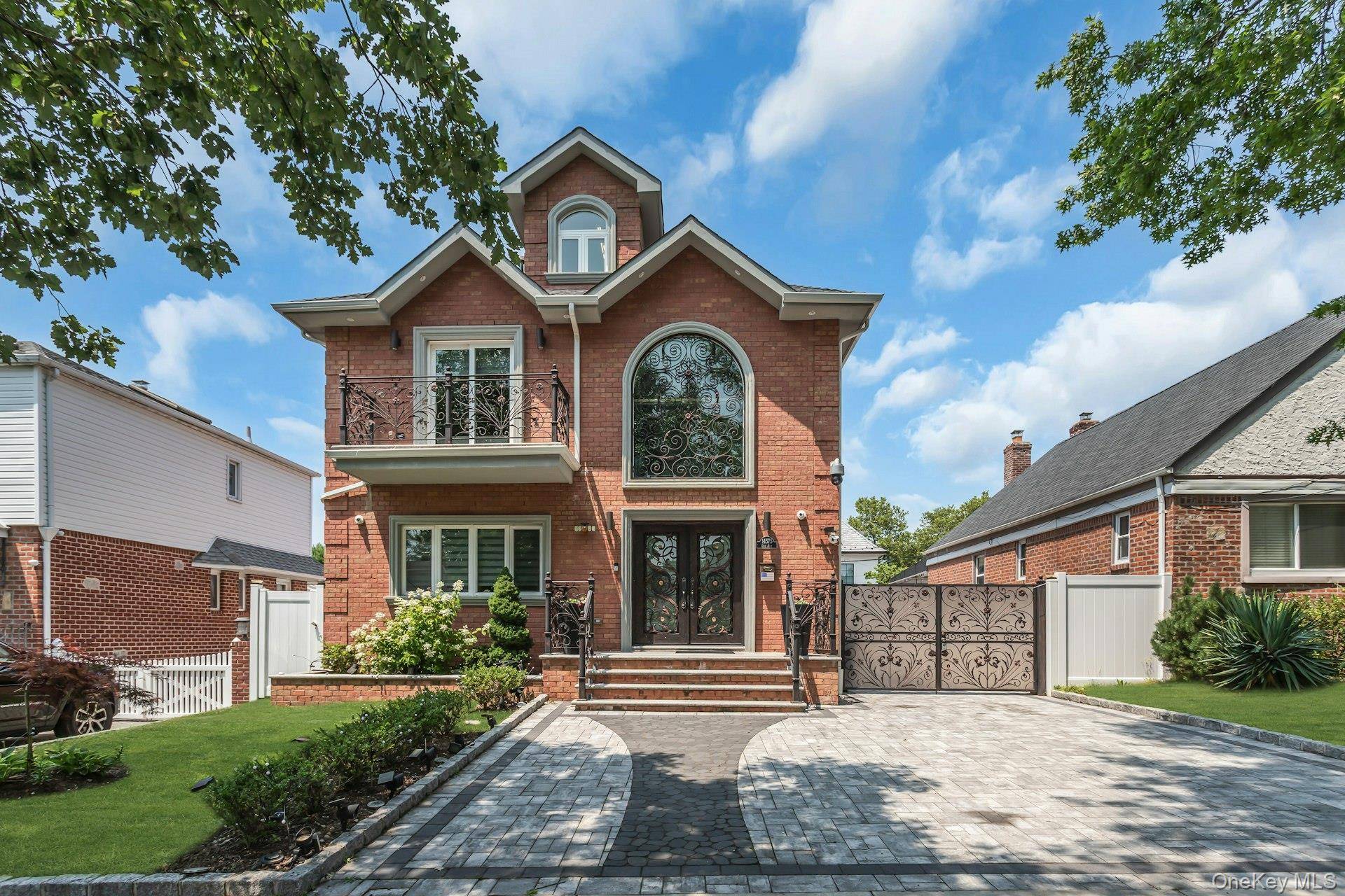145-75 6th AVE, Whitestone, NY 11357