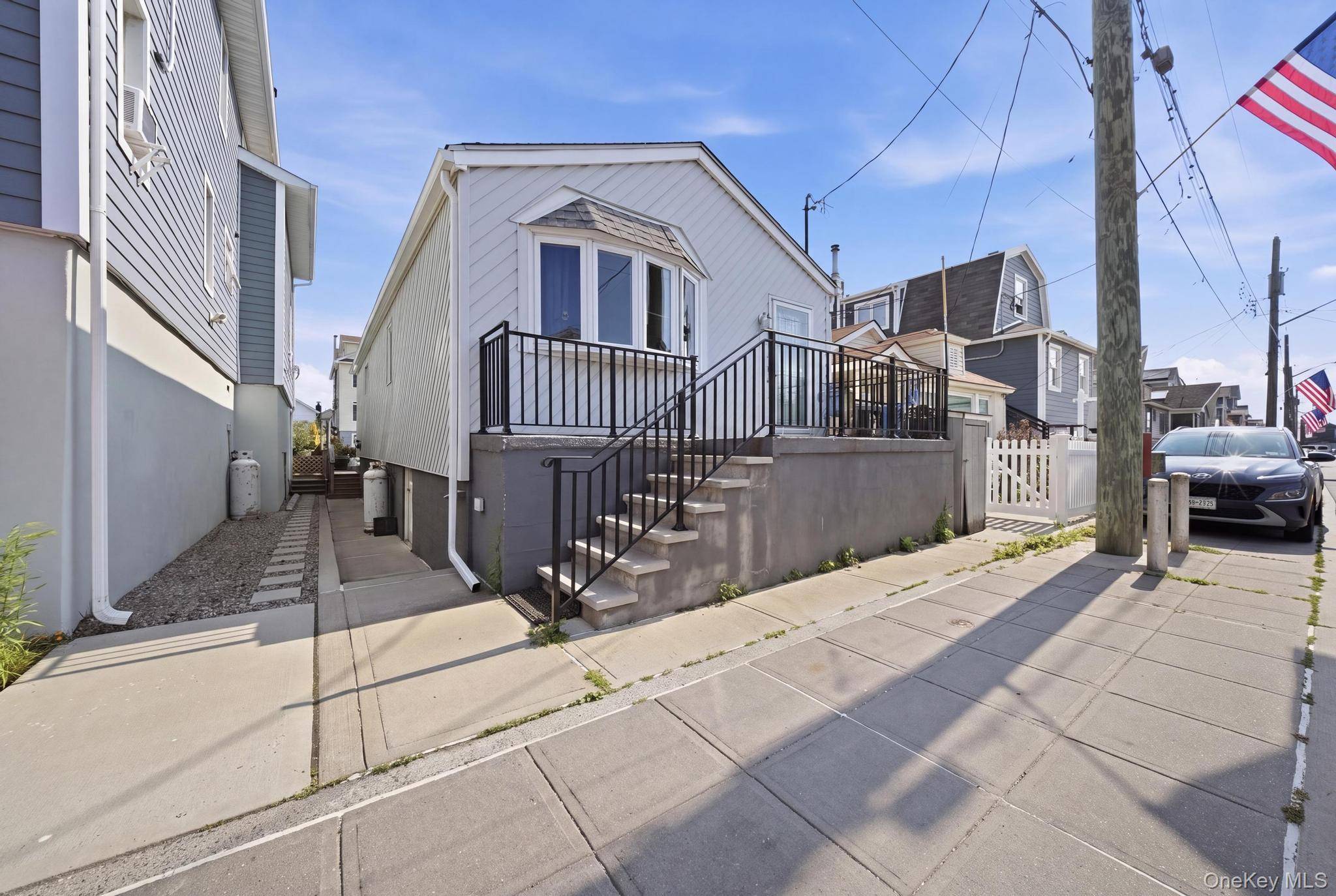 39 W 11th RD, Broad Channel, NY 11693