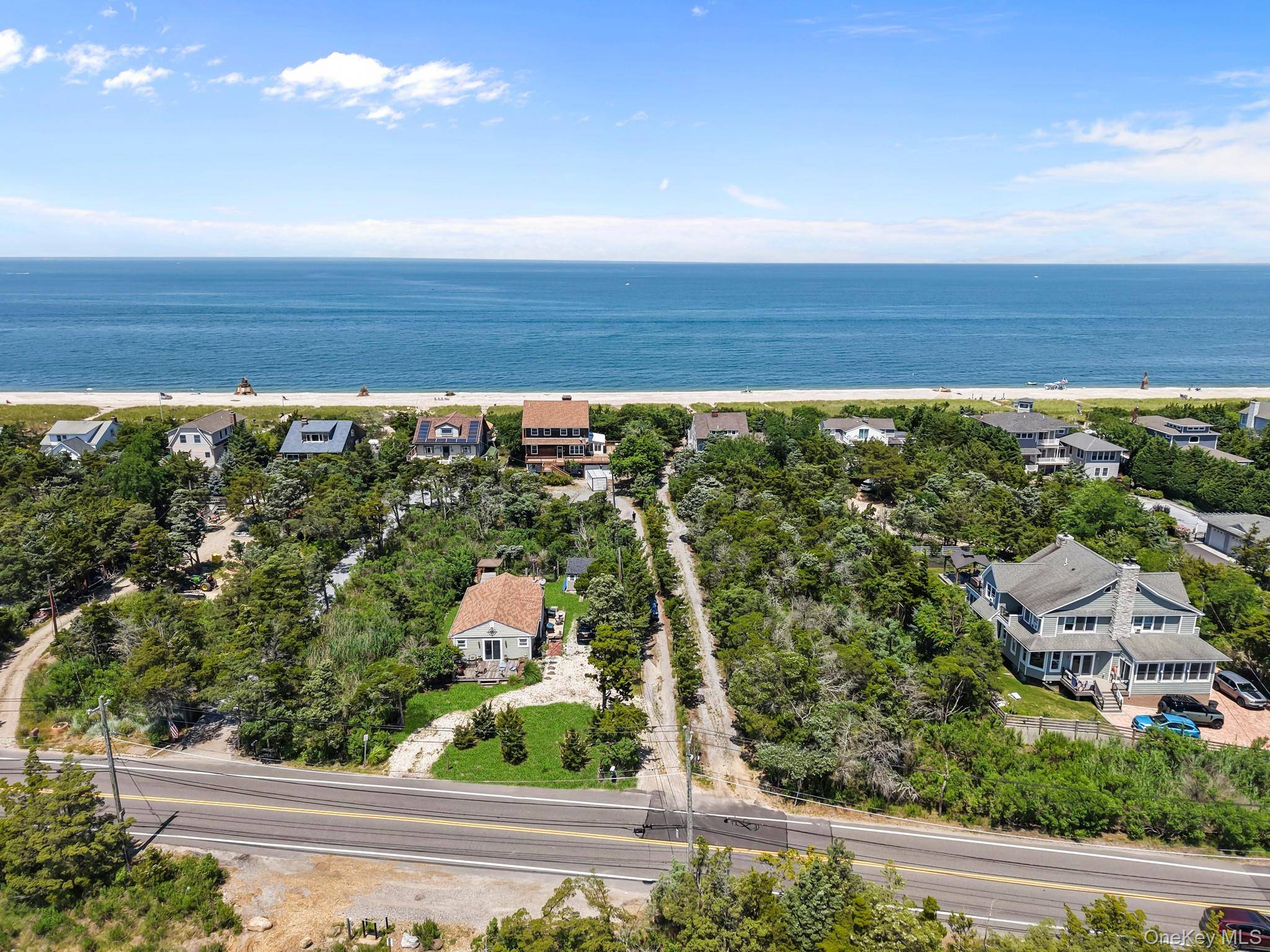 141 Harbor Beach RD, Mount Sinai, NY 11766