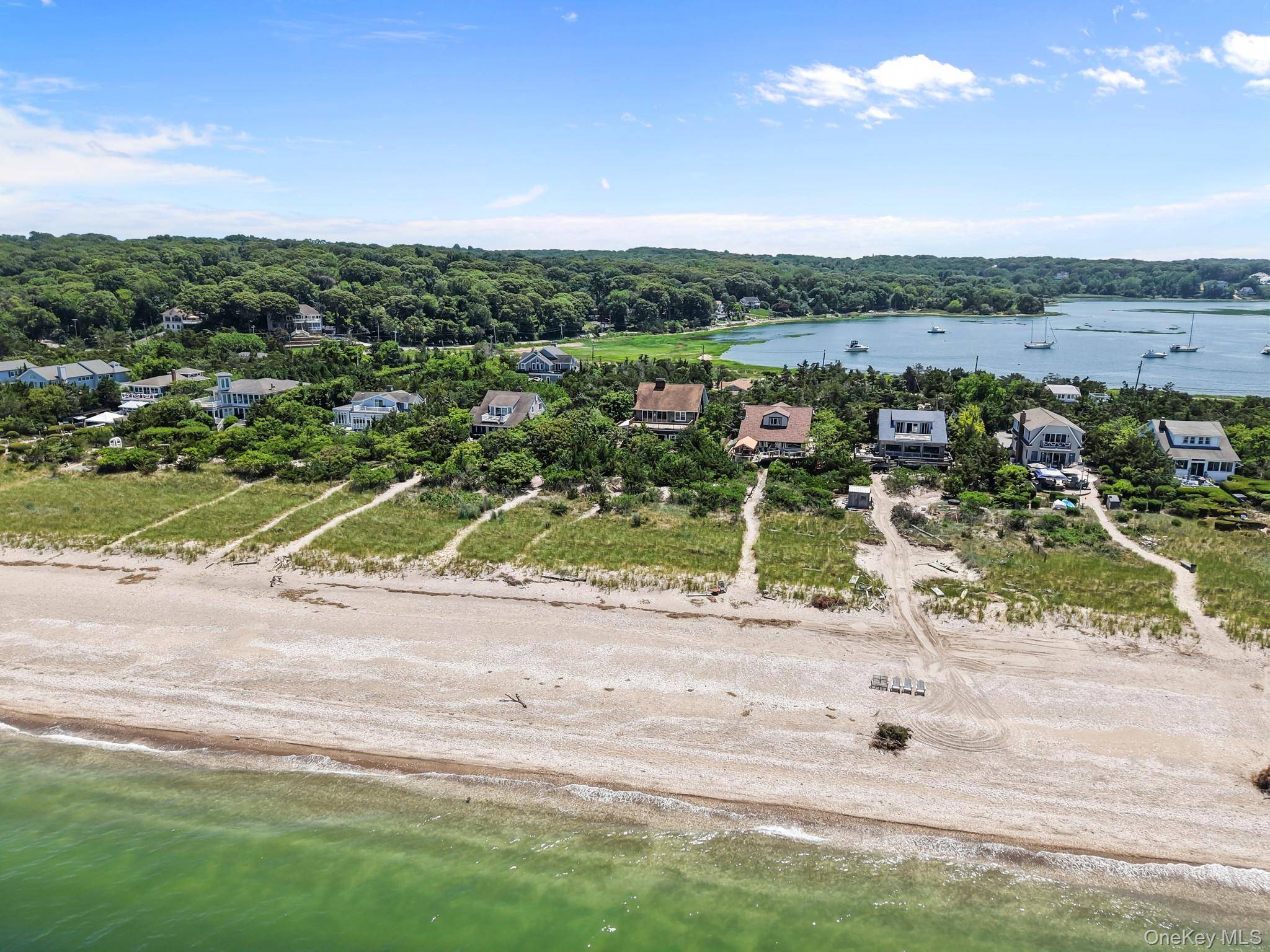 141 Harbor Beach RD, Mount Sinai, NY 11766