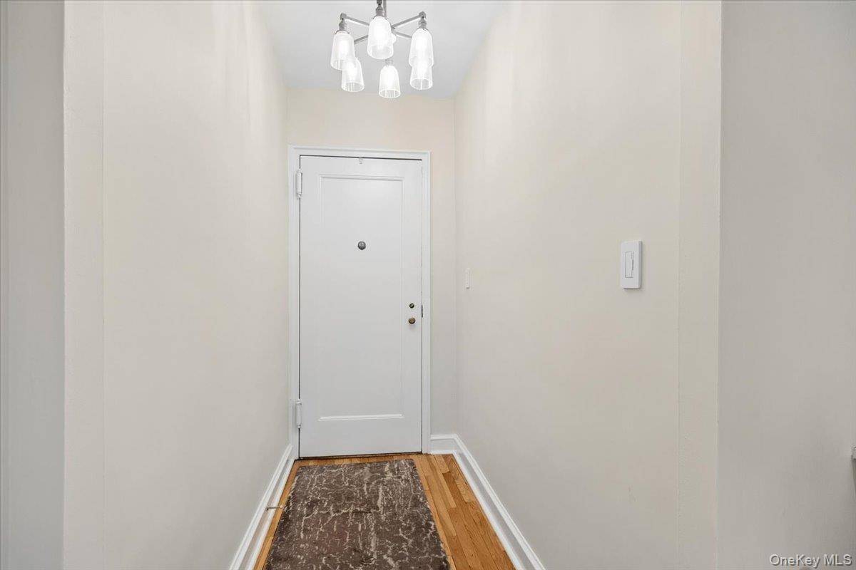 90 Bryant AVE #2B- Dorset, White Plains, NY 10605