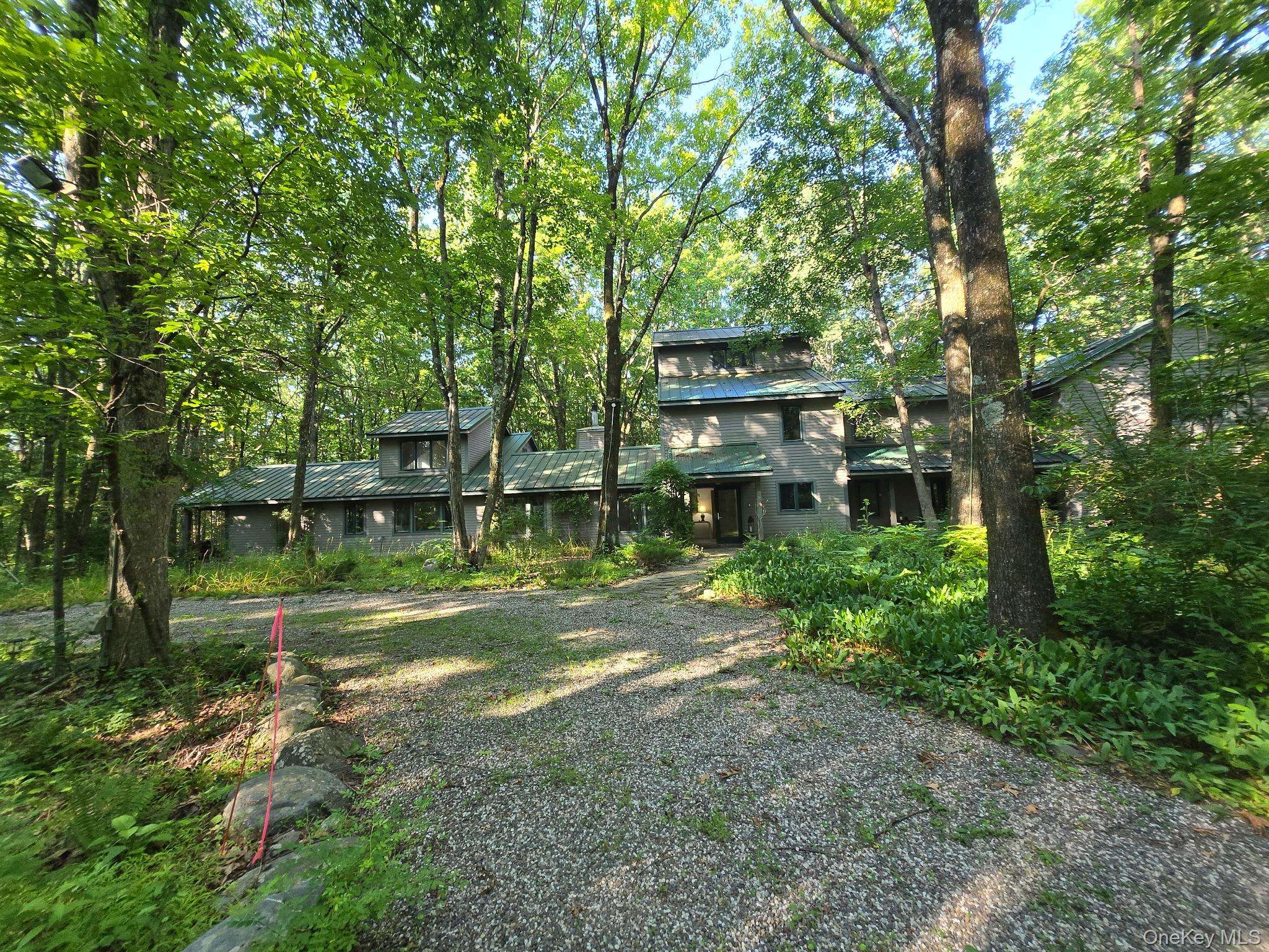 15 Cox DR, Warwick, NY 10990