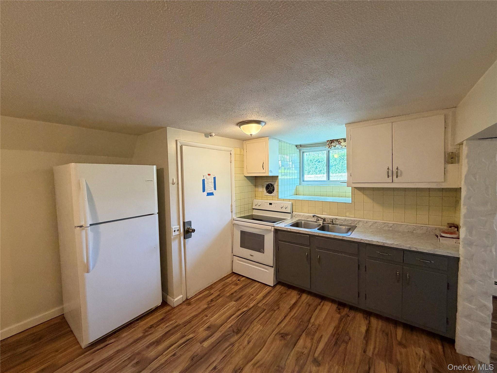 1547 Route 9 #1, Tivoli, NY 12583