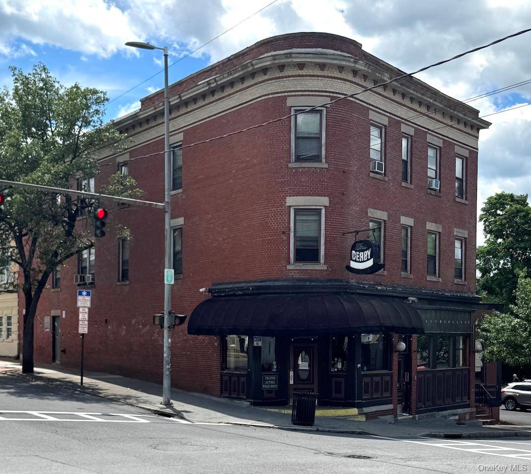 96 Main ST, Poughkeepsie, NY 12601
