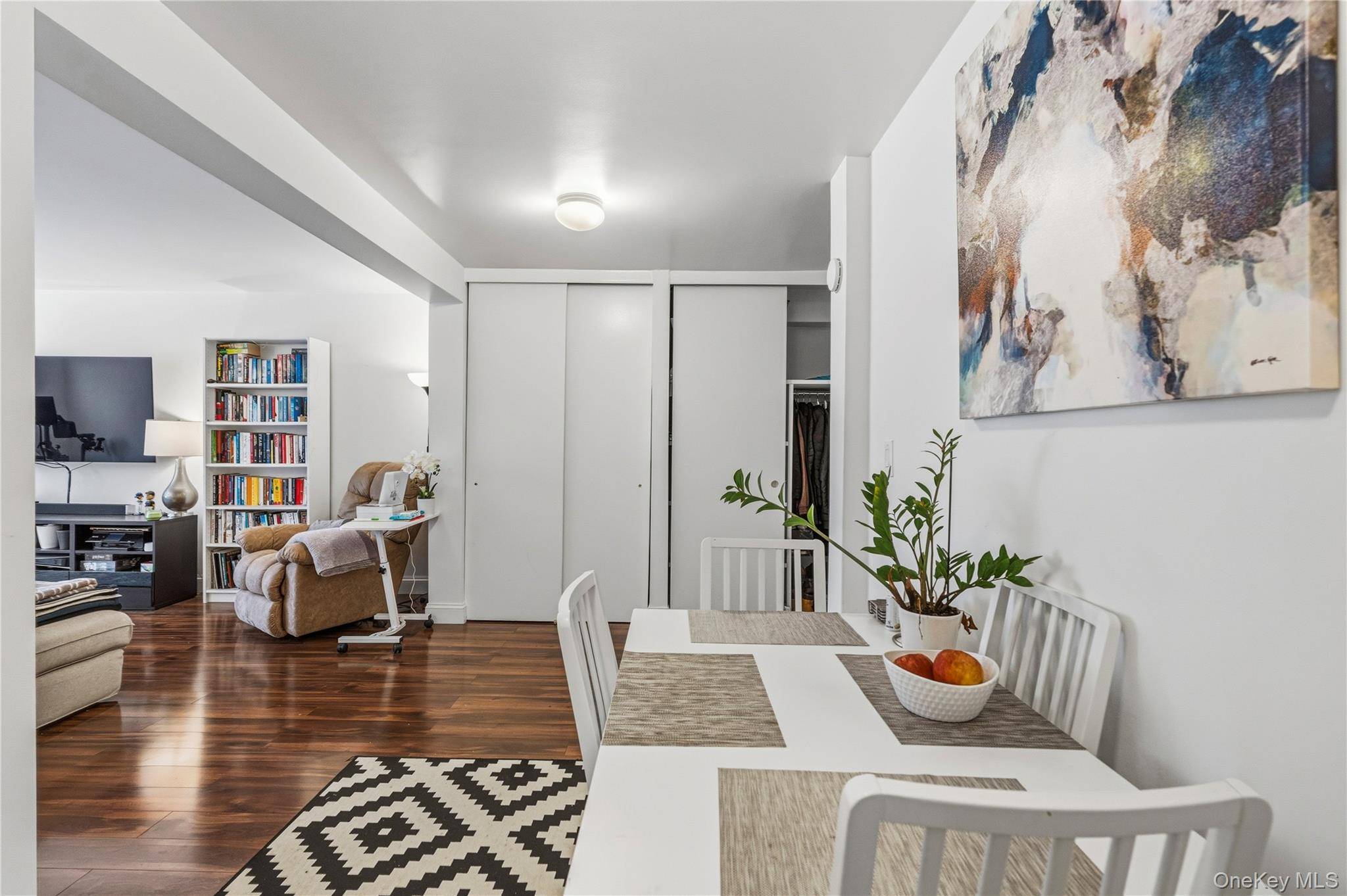 111 E Hartsdale AVE #3F, Hartsdale, NY 10530