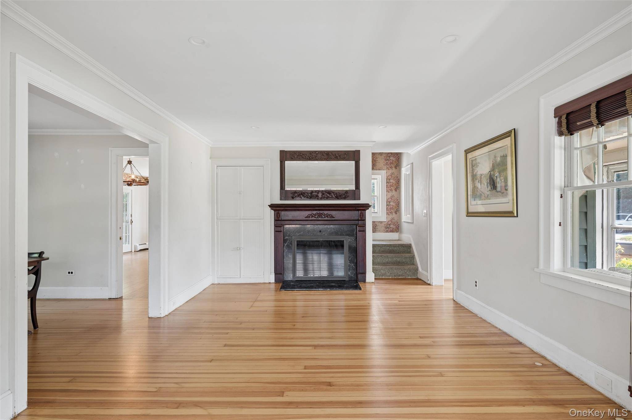 138 Hallock ST, Riverhead, NY 11901
