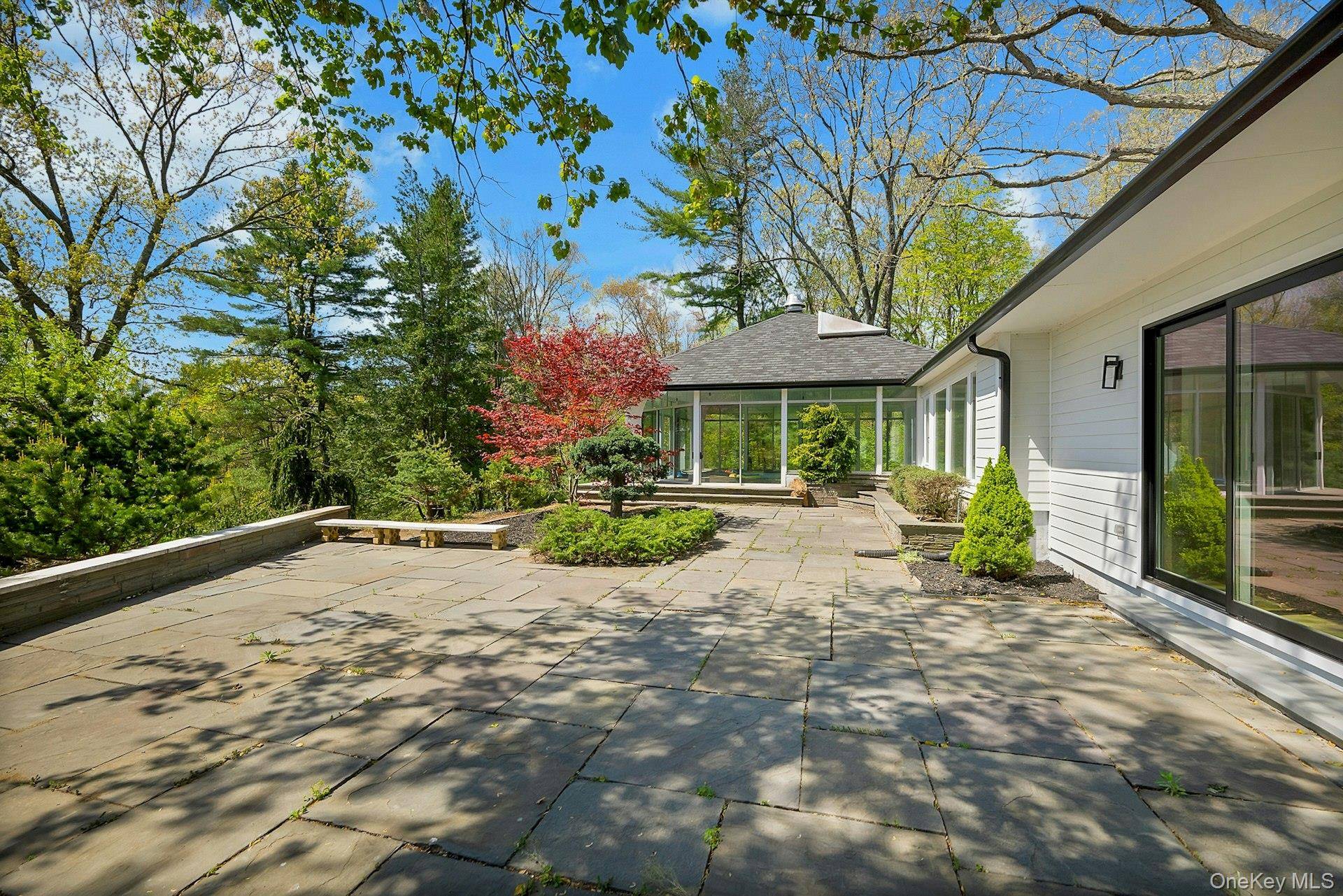 380 Cross River RD, Katonah, NY 10536