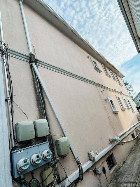 9444 214th ST, Queens Village, NY 11428