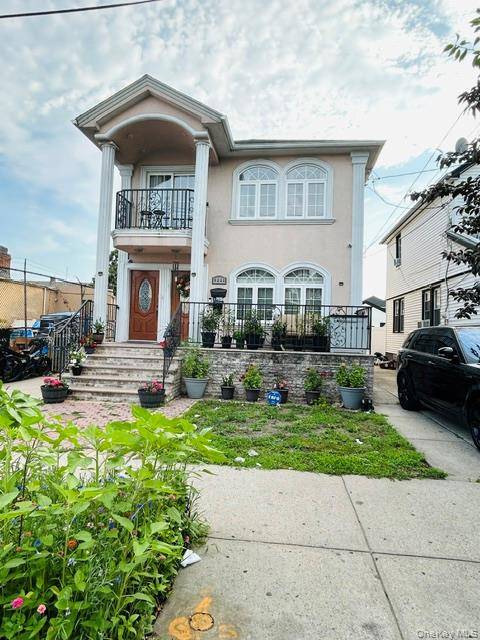 9444 214th ST, Queens Village, NY 11428