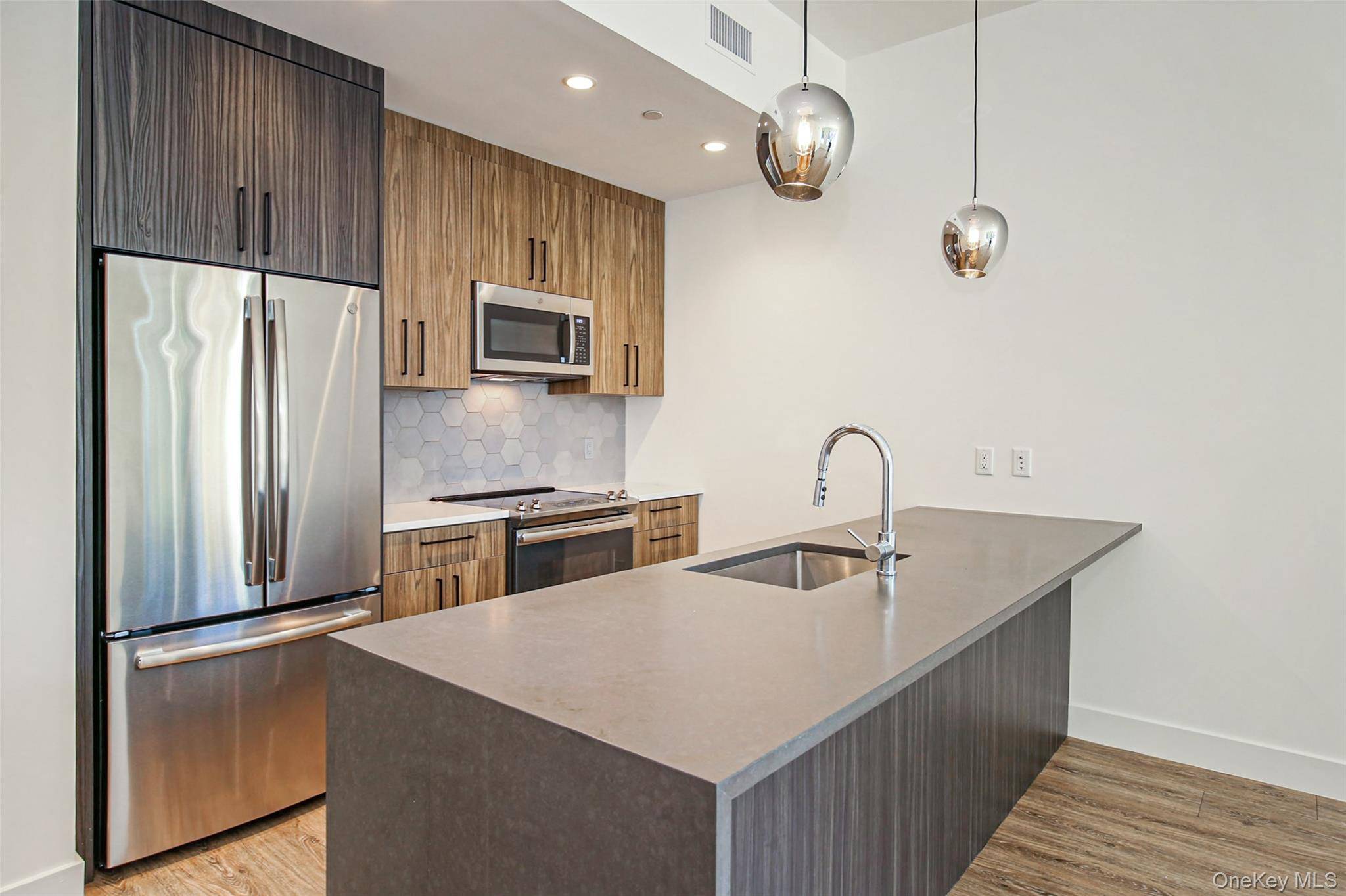 39 Washington Avenue #202, Pleasantville, NY 10570