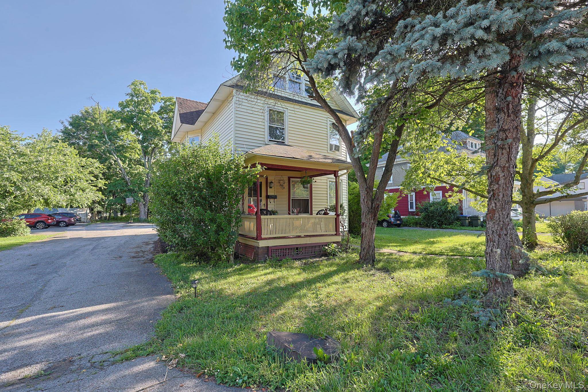 53 E Main ST, Washingtonville, NY 10992