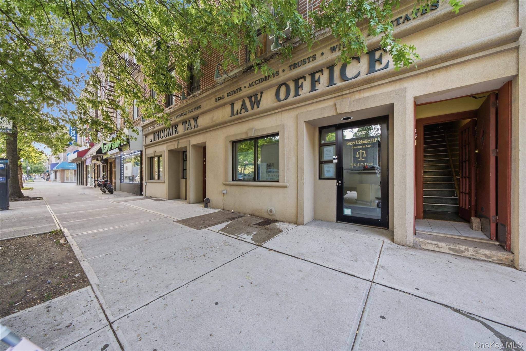 7935 Myrtle AVE, Ridgewood, NY 11385