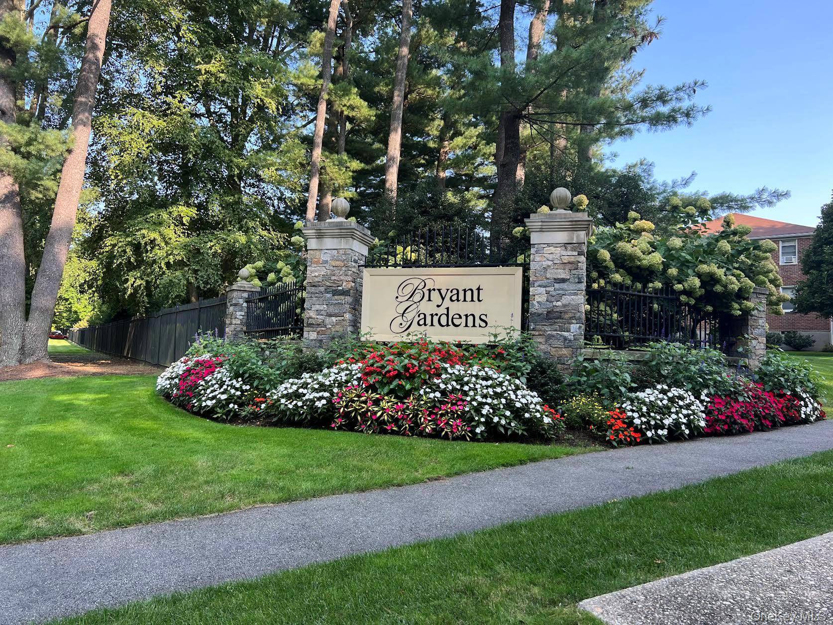 185 Bryant AVE #1M, White Plains, NY 10605