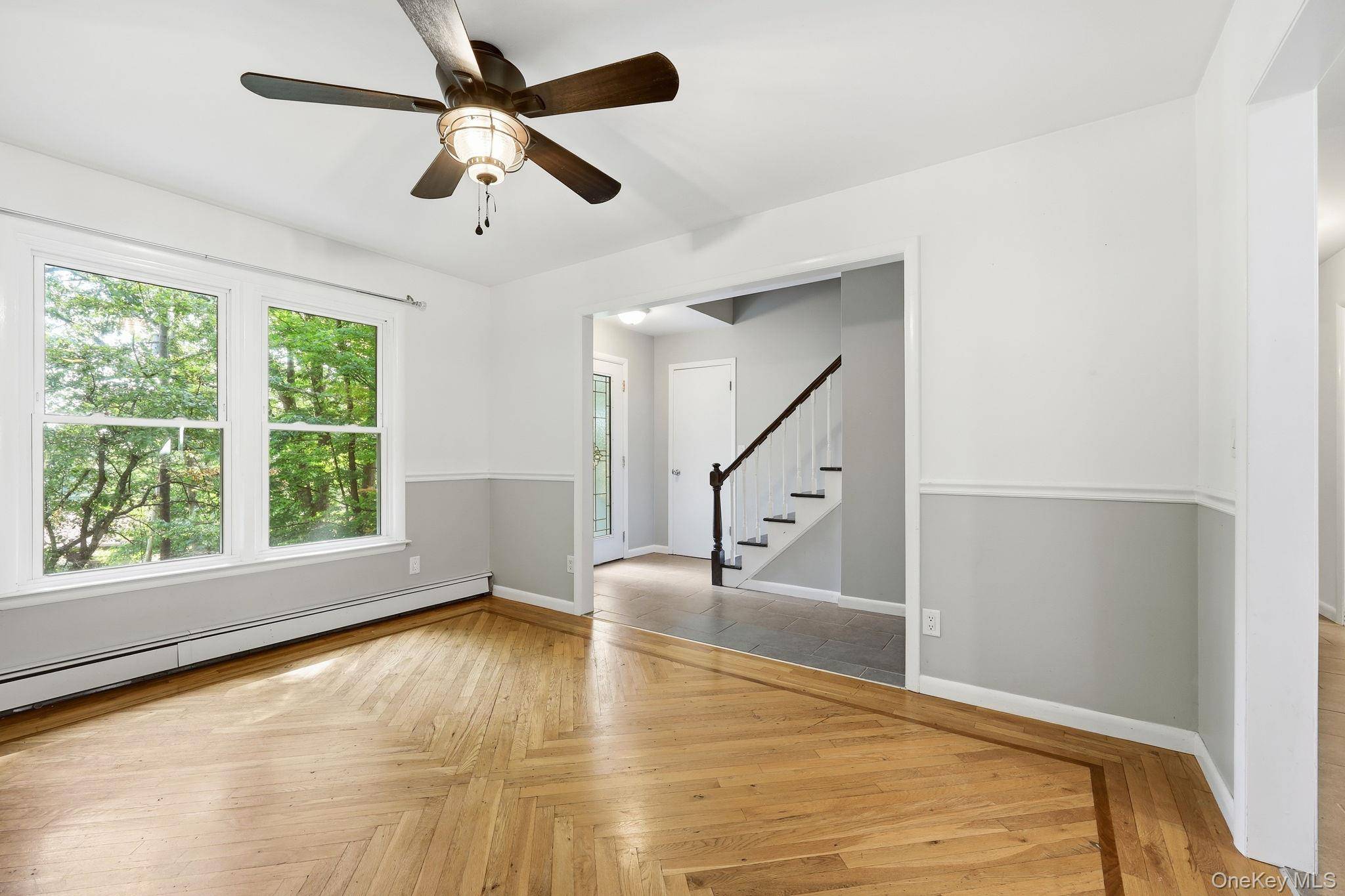 3 Dogwood HOLW, New Paltz, NY 12561