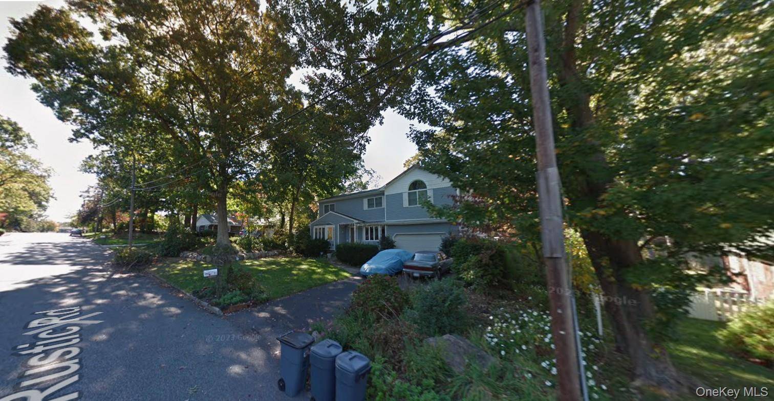 21 Rustic RD, Miller Place, NY 11764
