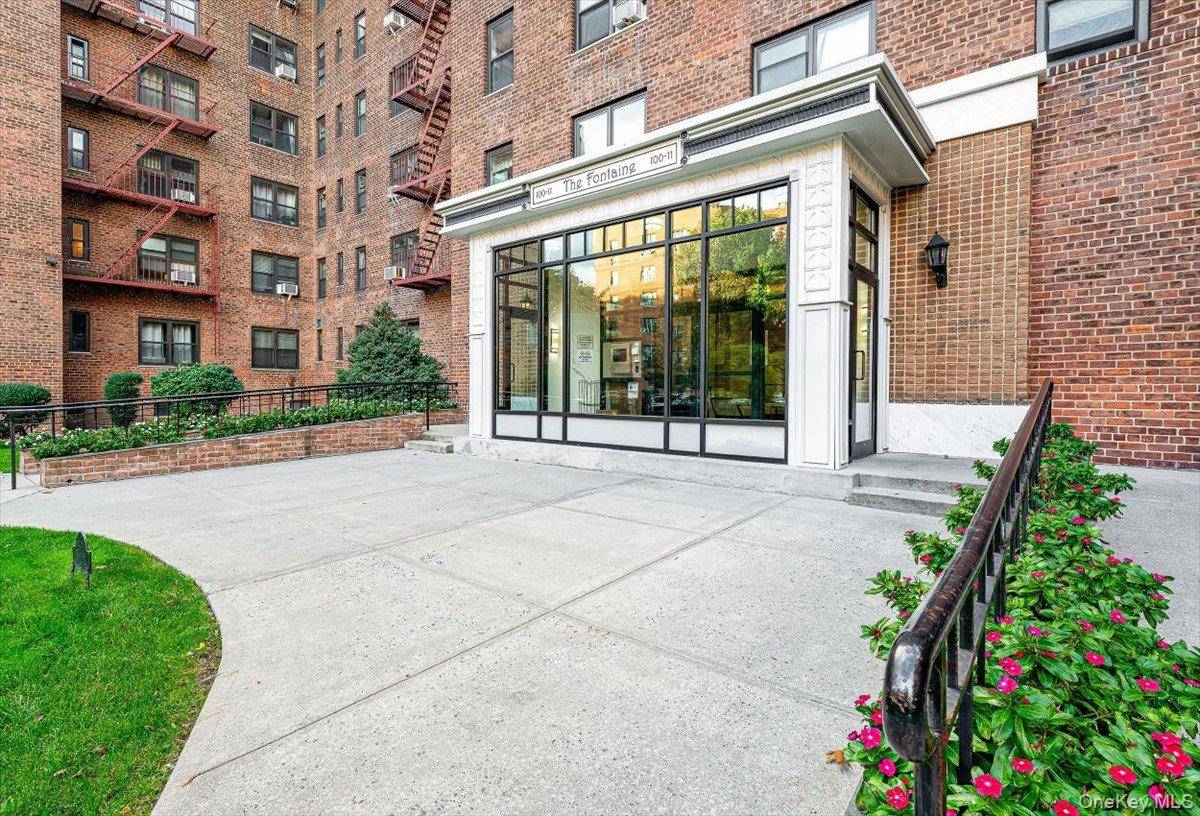 100-11 67th RD #103, Forest Hills, NY 11375