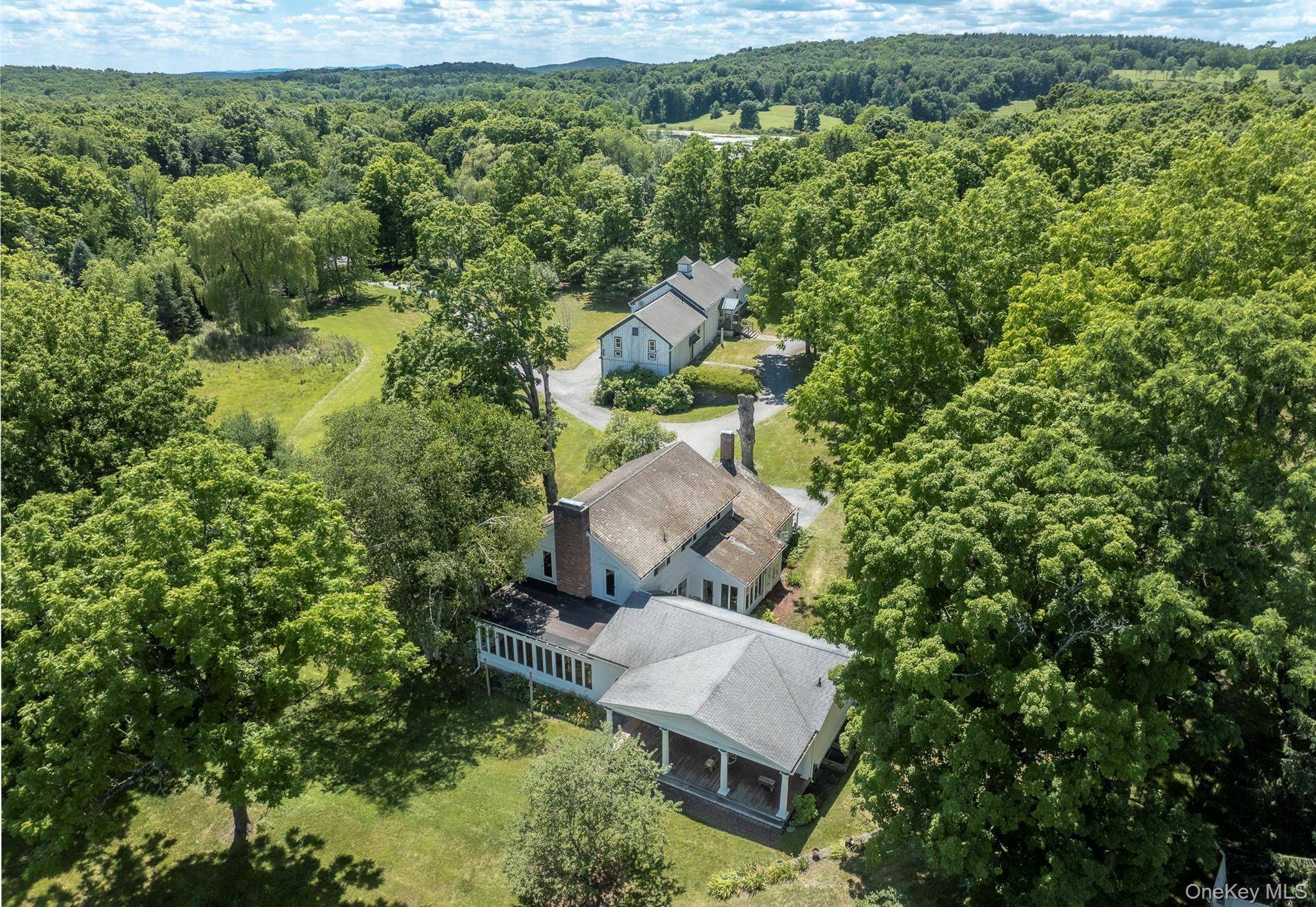 1197 Bulls Head RD, Clinton Corners, NY 12514