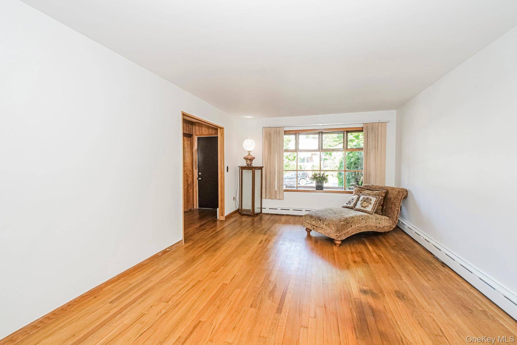 74 Highview AVE, Staten Island, NY 10301