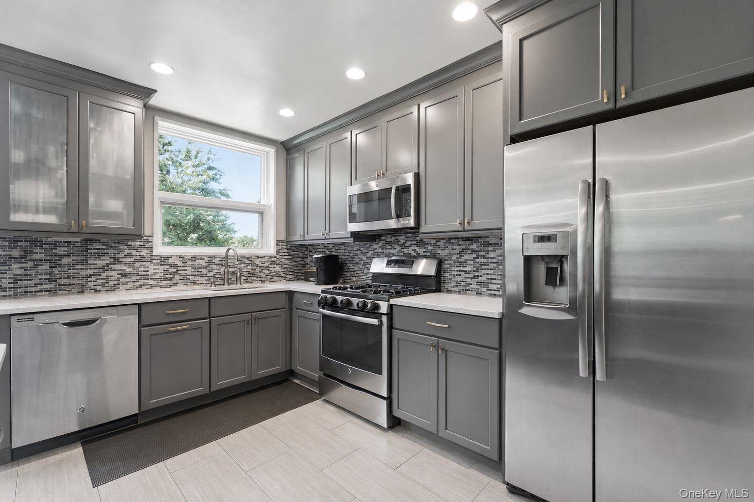 20 Channing Place #2L, Eastchester, NY 10709